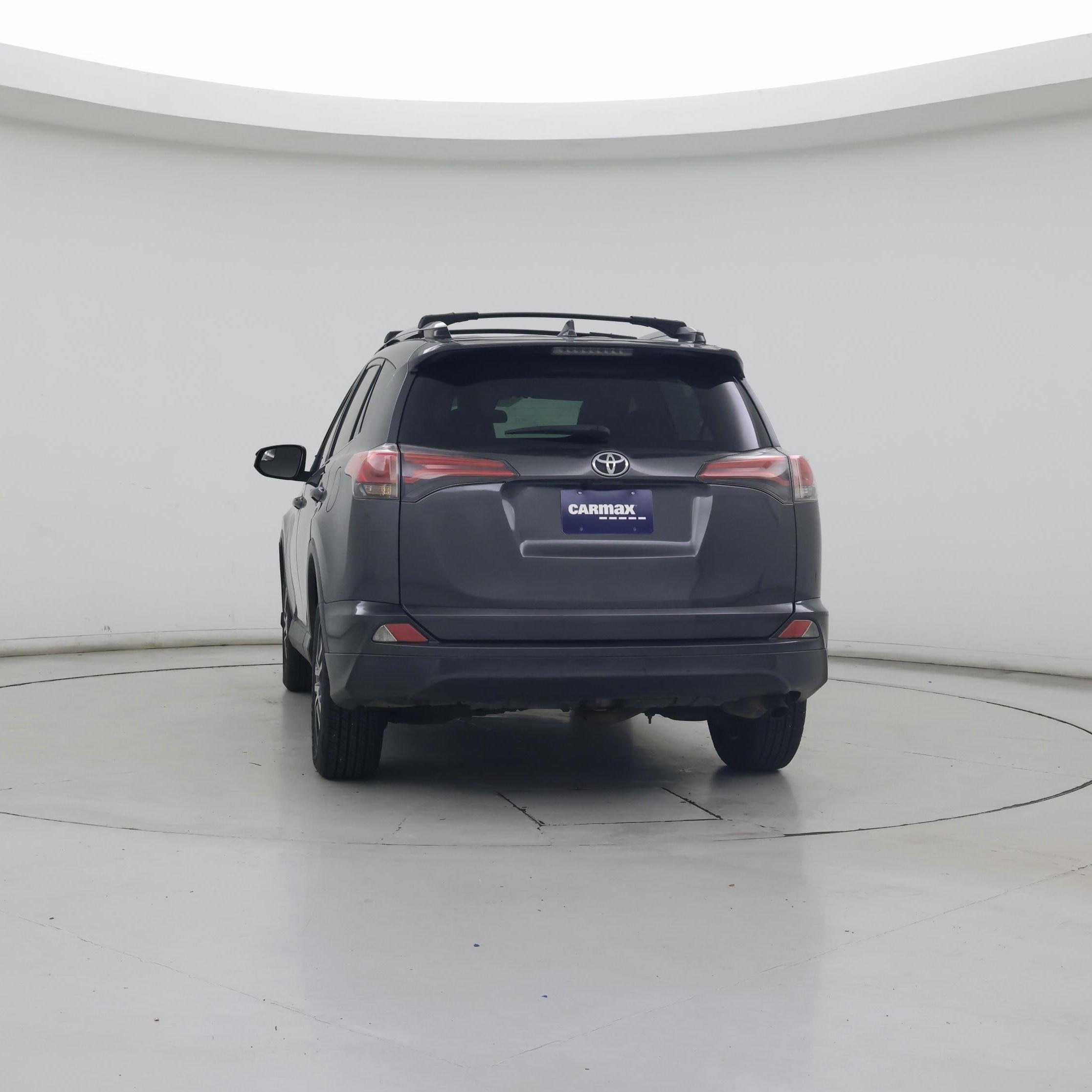 Thumbnail: 2017 Toyota RAV4 - 6