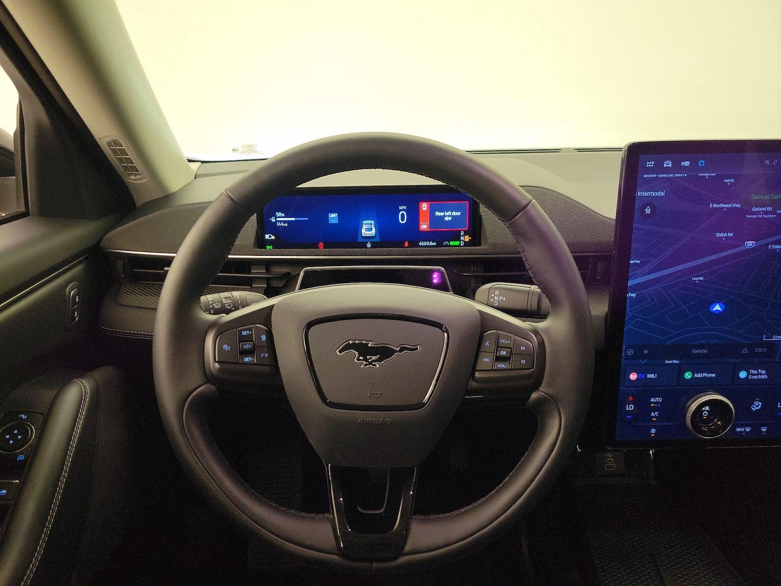 2025 Ford Mustang Mach-E Select RWD - Photo 11
