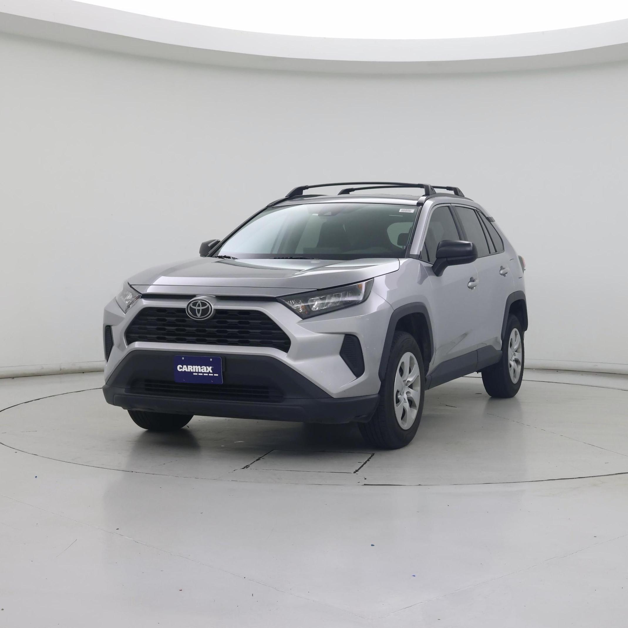 Thumbnail: 2019 Toyota RAV4 - 4