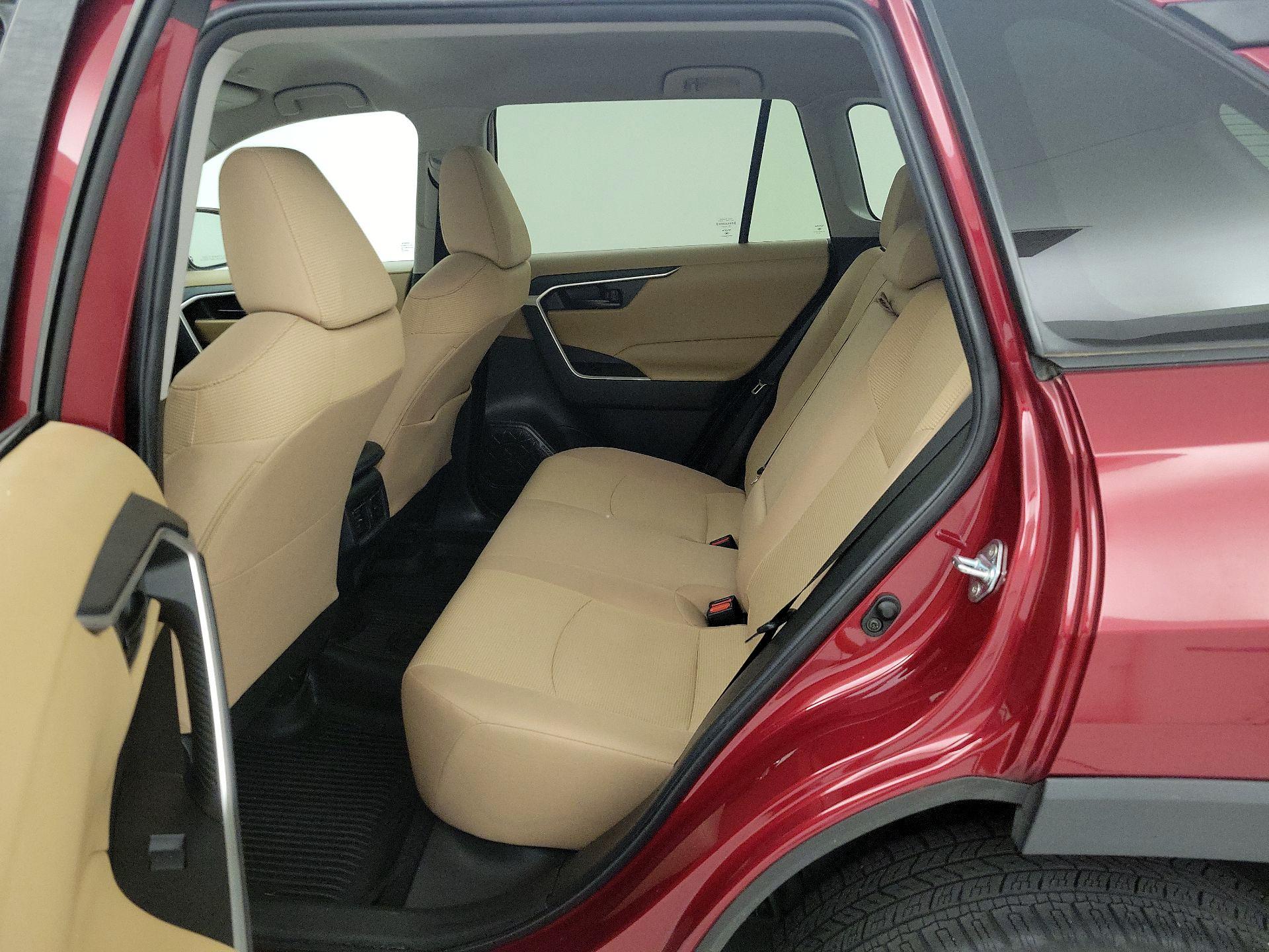 Thumbnail: 2023 Toyota RAV4 - 19