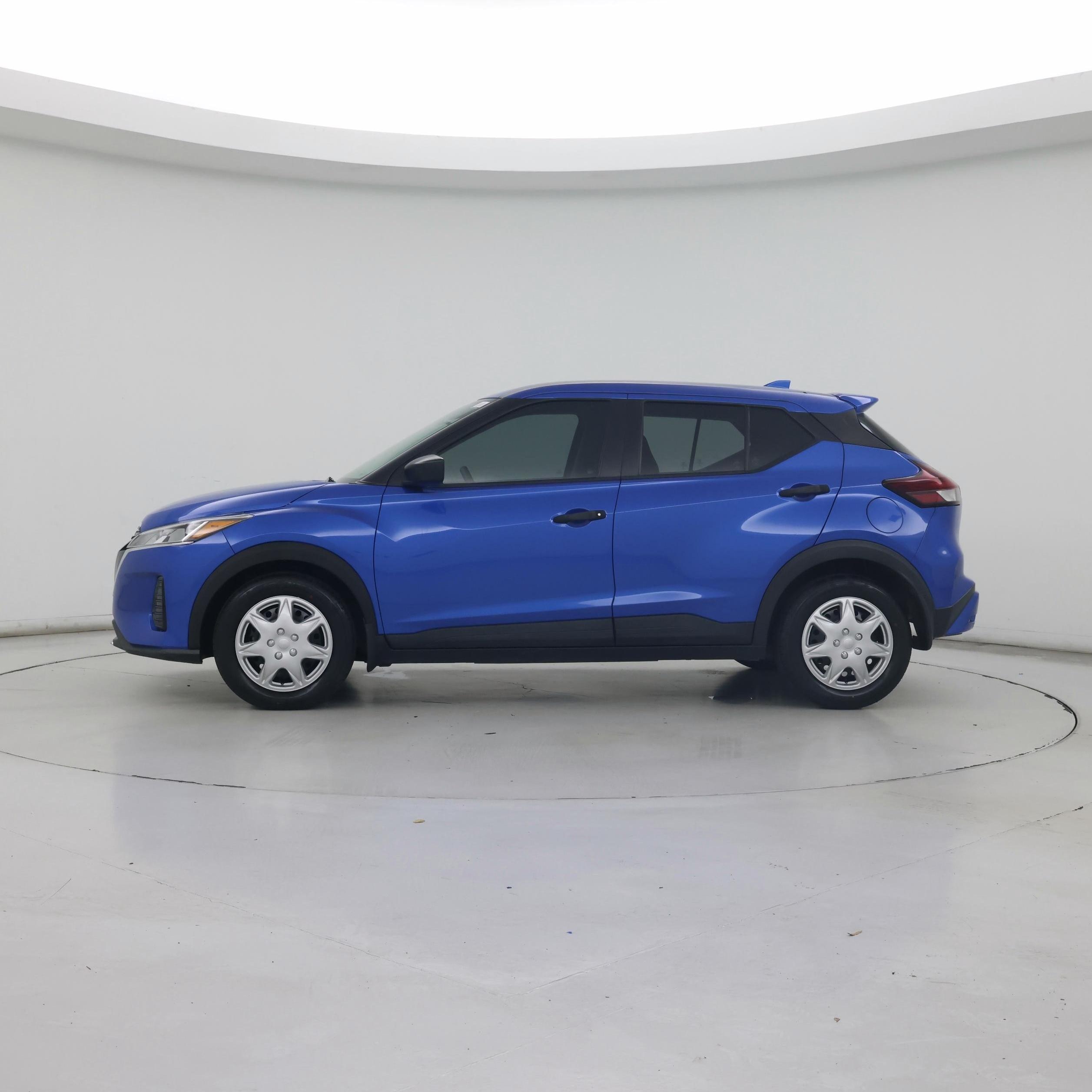 Thumbnail: 2022 Nissan Kicks - 3