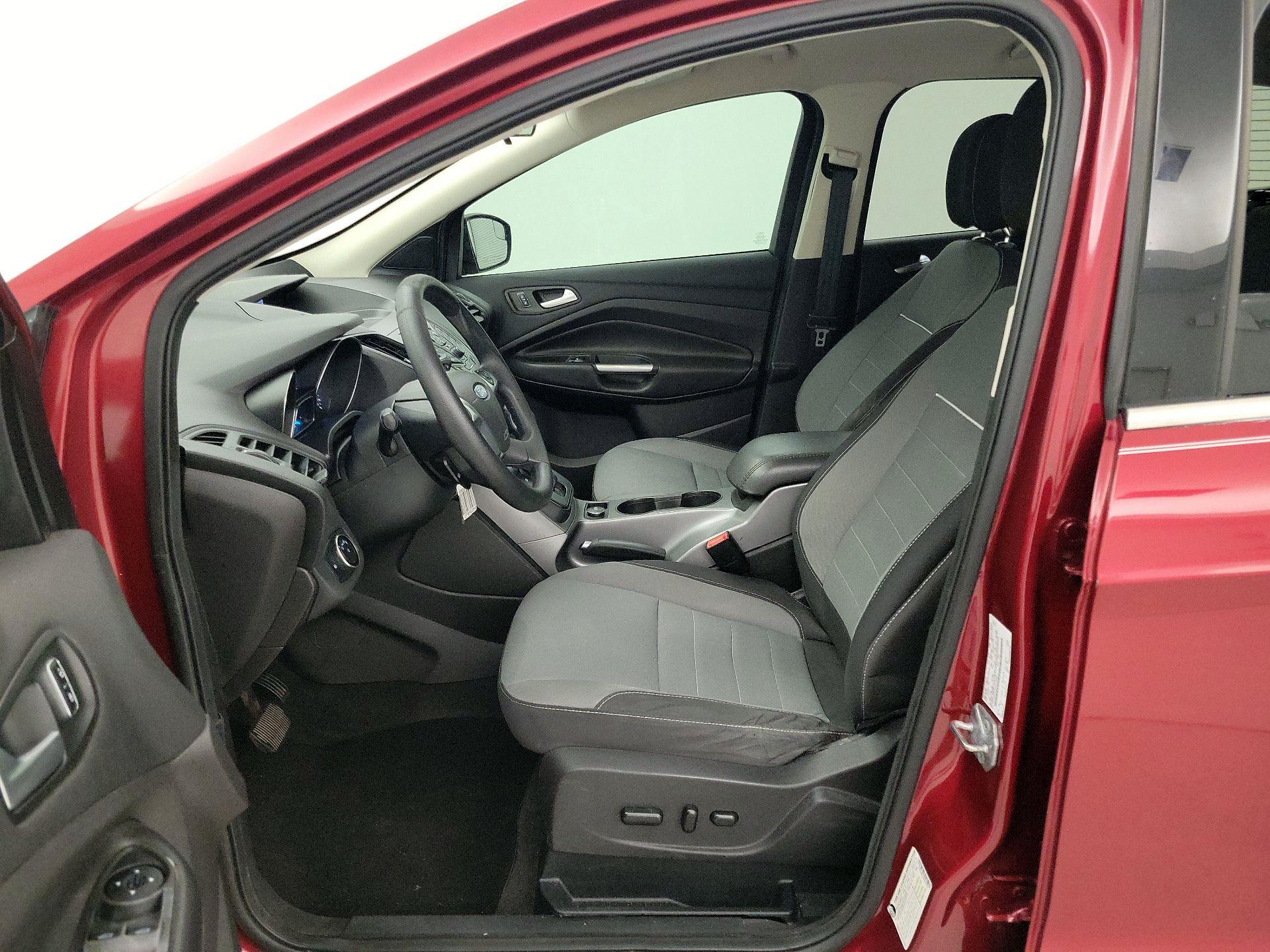 Thumbnail: 2015 Ford Escape - 11