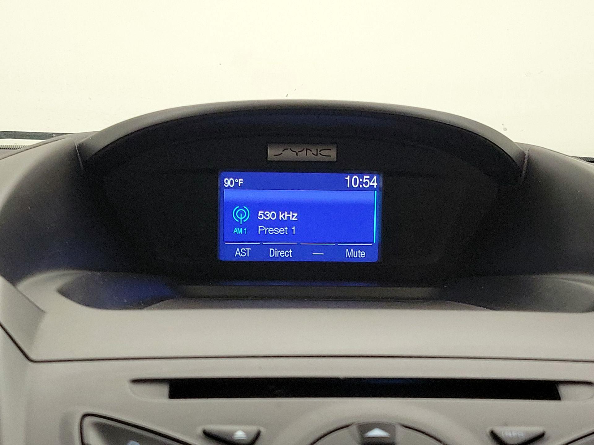 Thumbnail: 2015 Ford Escape - 14