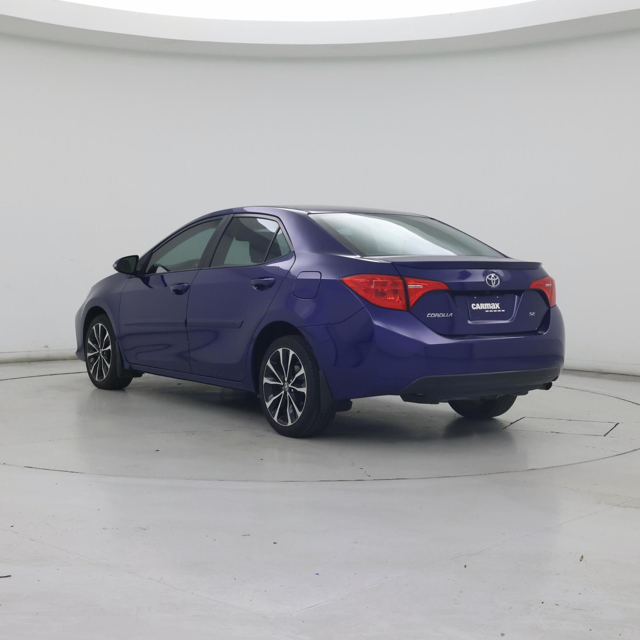 Thumbnail: 2017 Toyota Corolla - 2