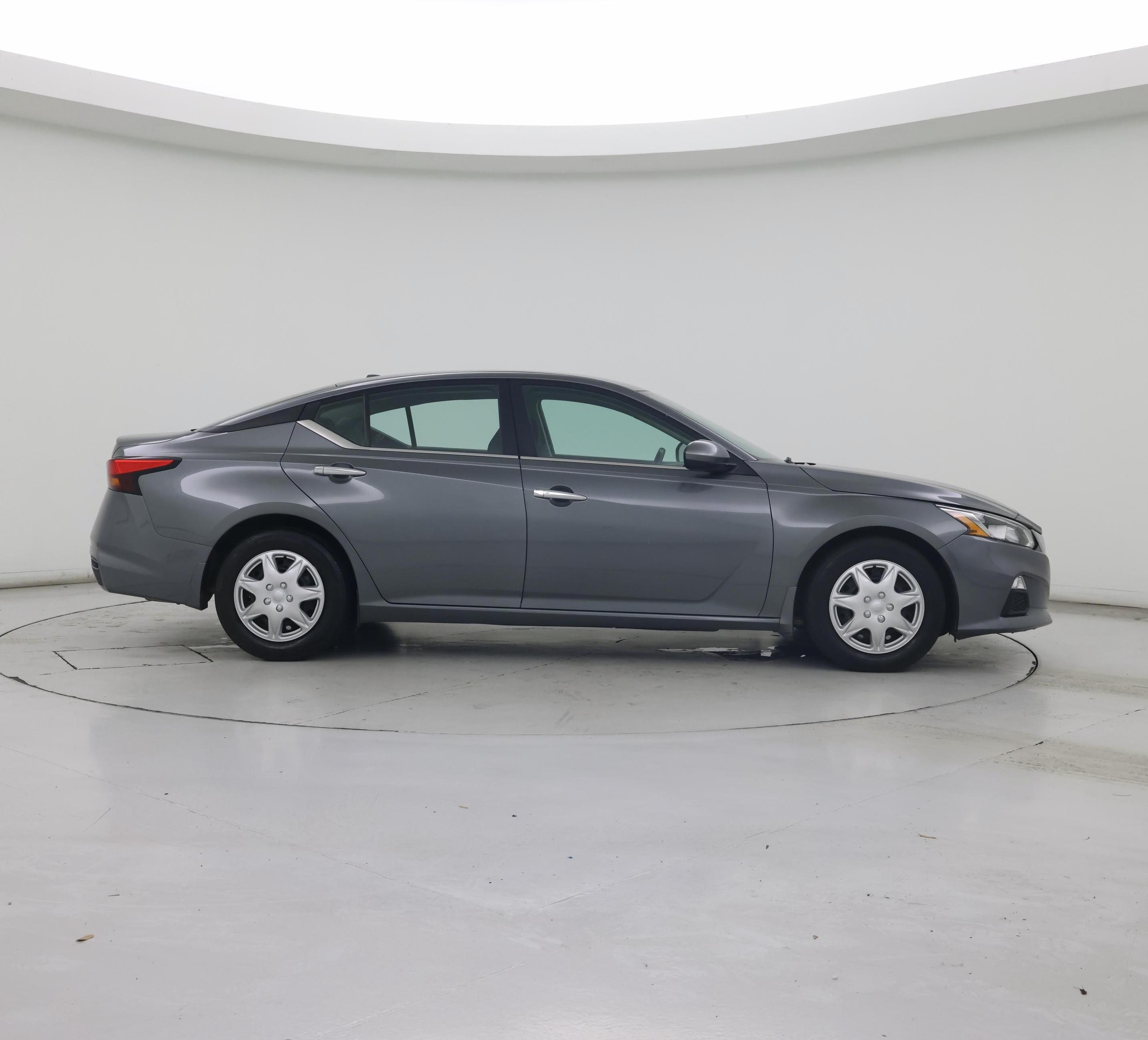 Thumbnail: 2019 Nissan Altima - 7