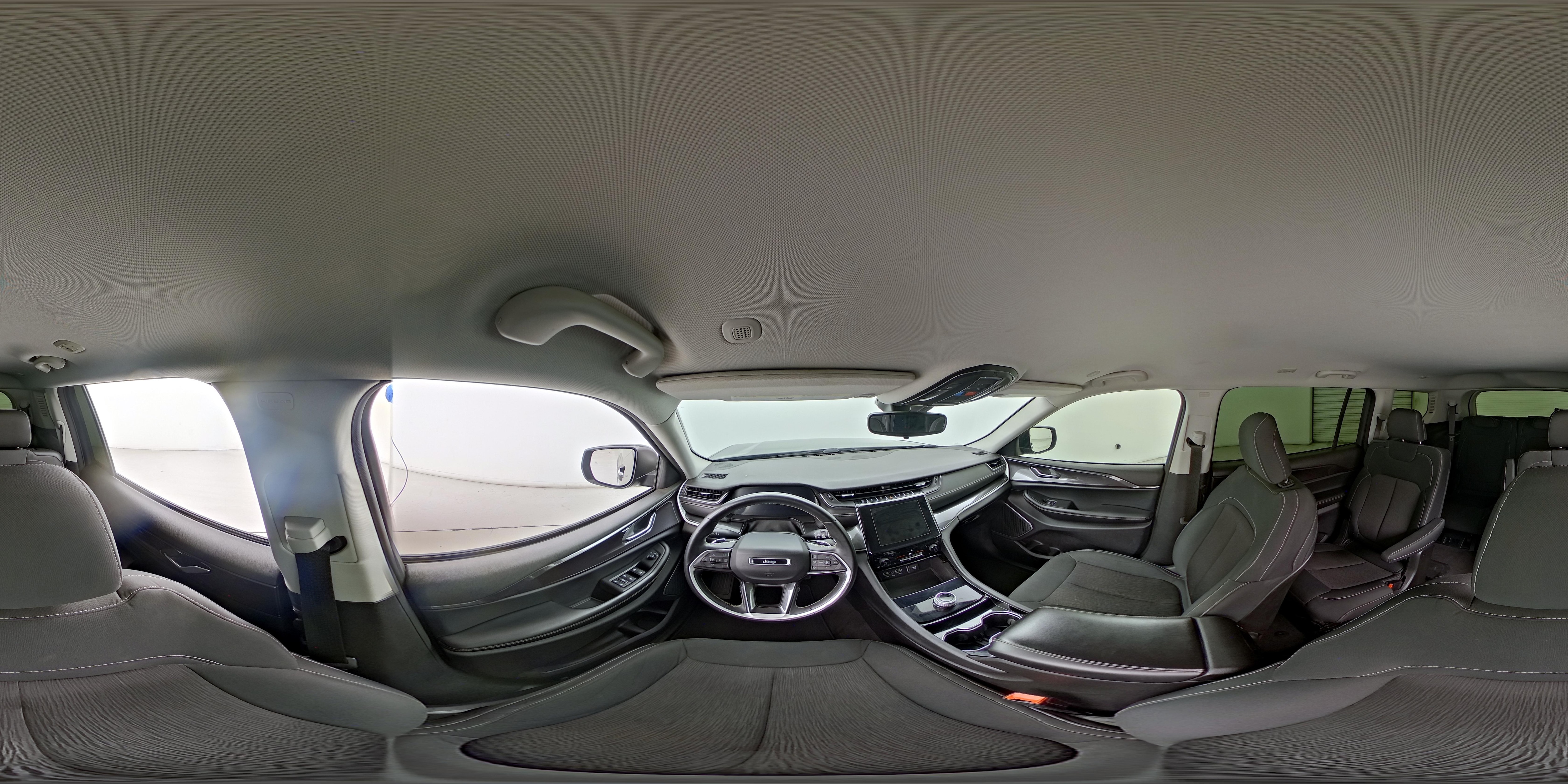 2021 Jeep Grand Cherokee L Laredo - Photo 26