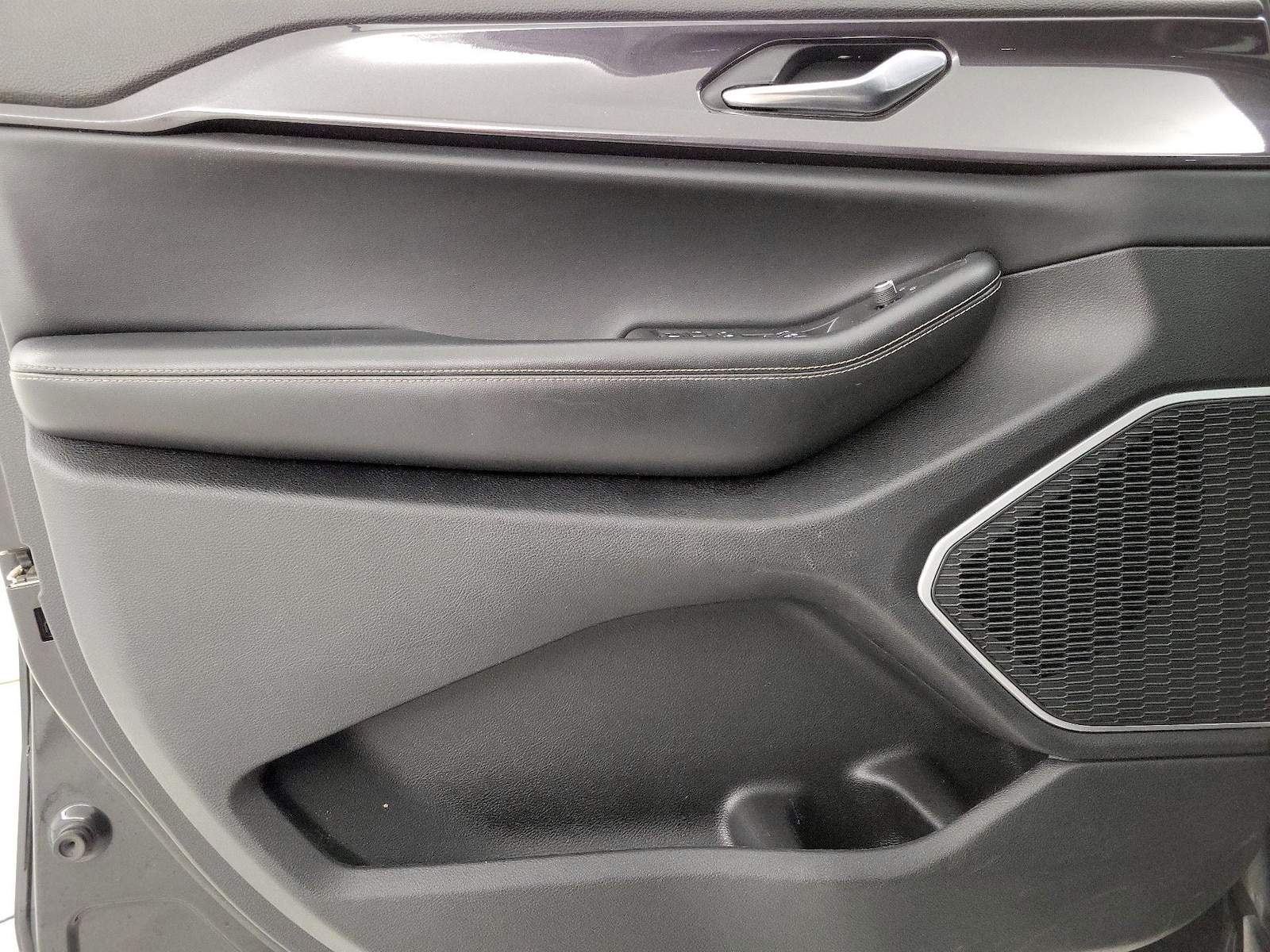 2021 Jeep Grand Cherokee L Laredo - Photo 13