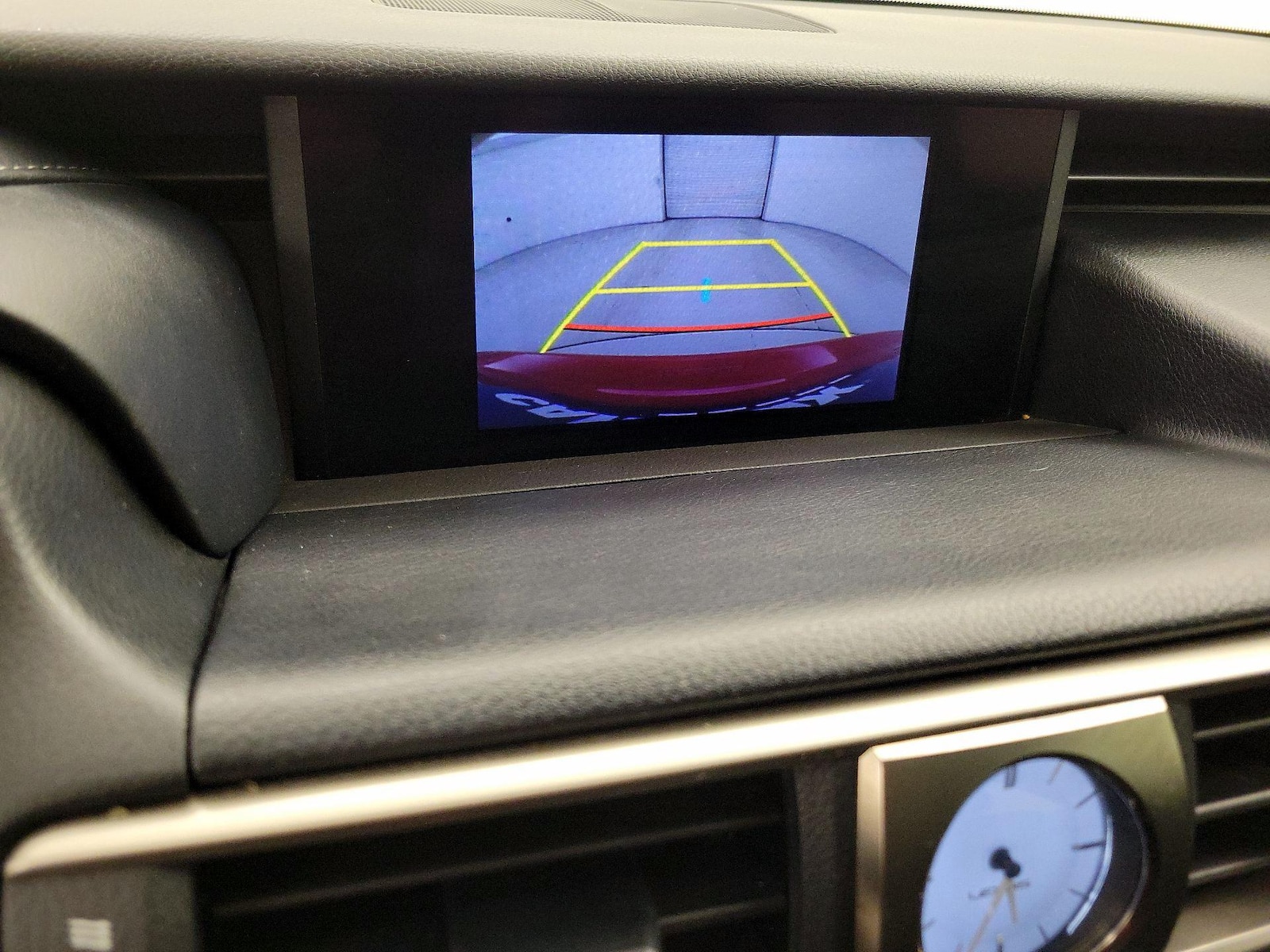 2019 Lexus IS 300 - Photo 15