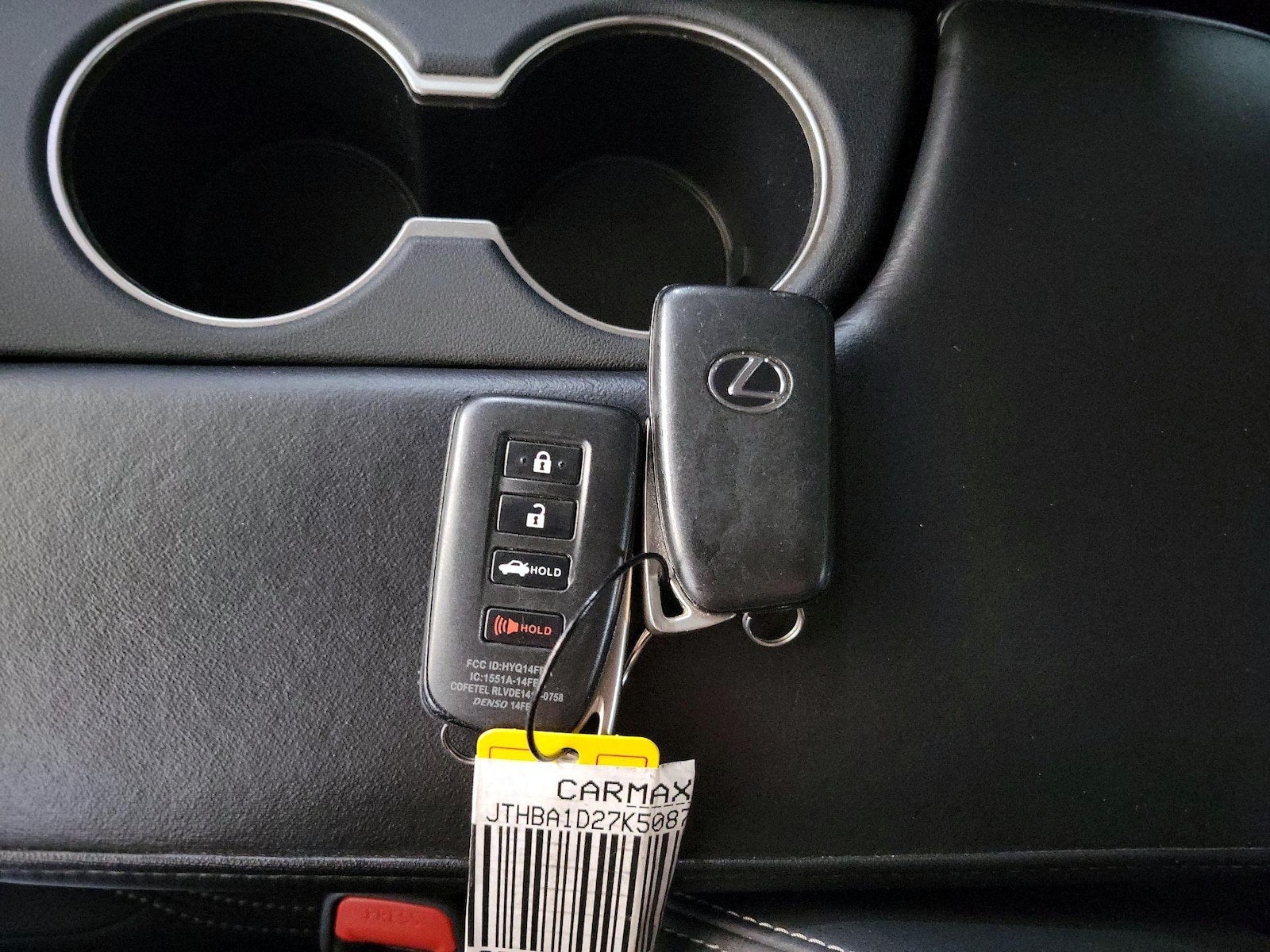 2019 Lexus IS 300 - Photo 23