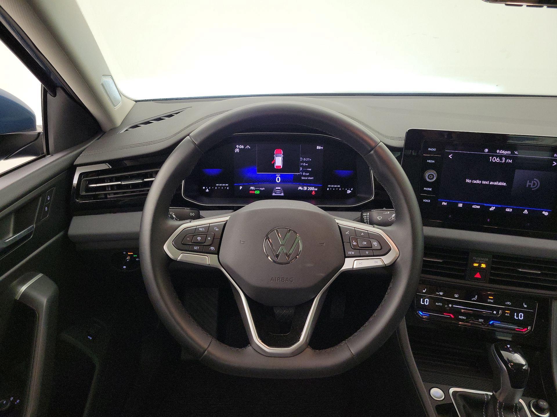 Thumbnail: 2025 Volkswagen Jetta - 10