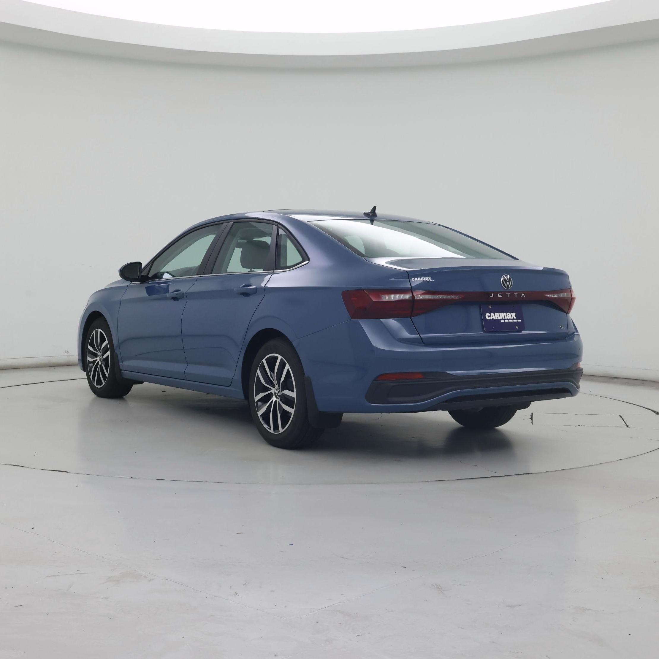 Thumbnail: 2025 Volkswagen Jetta - 2