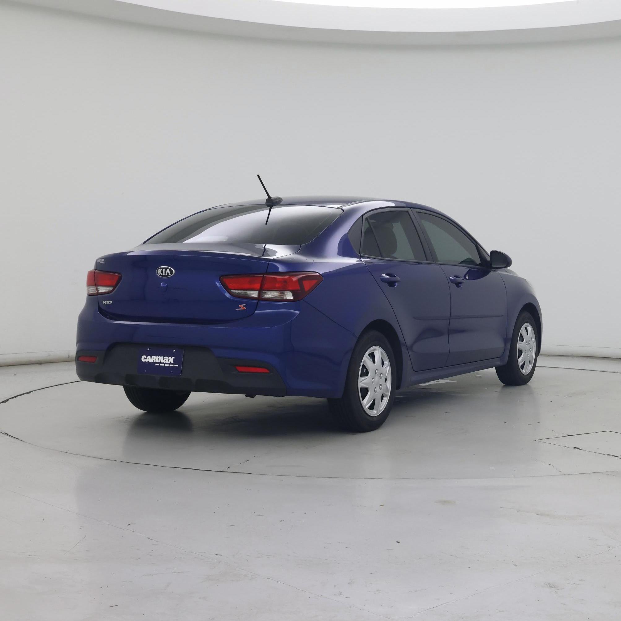 Thumbnail: 2020 Kia Rio - 8