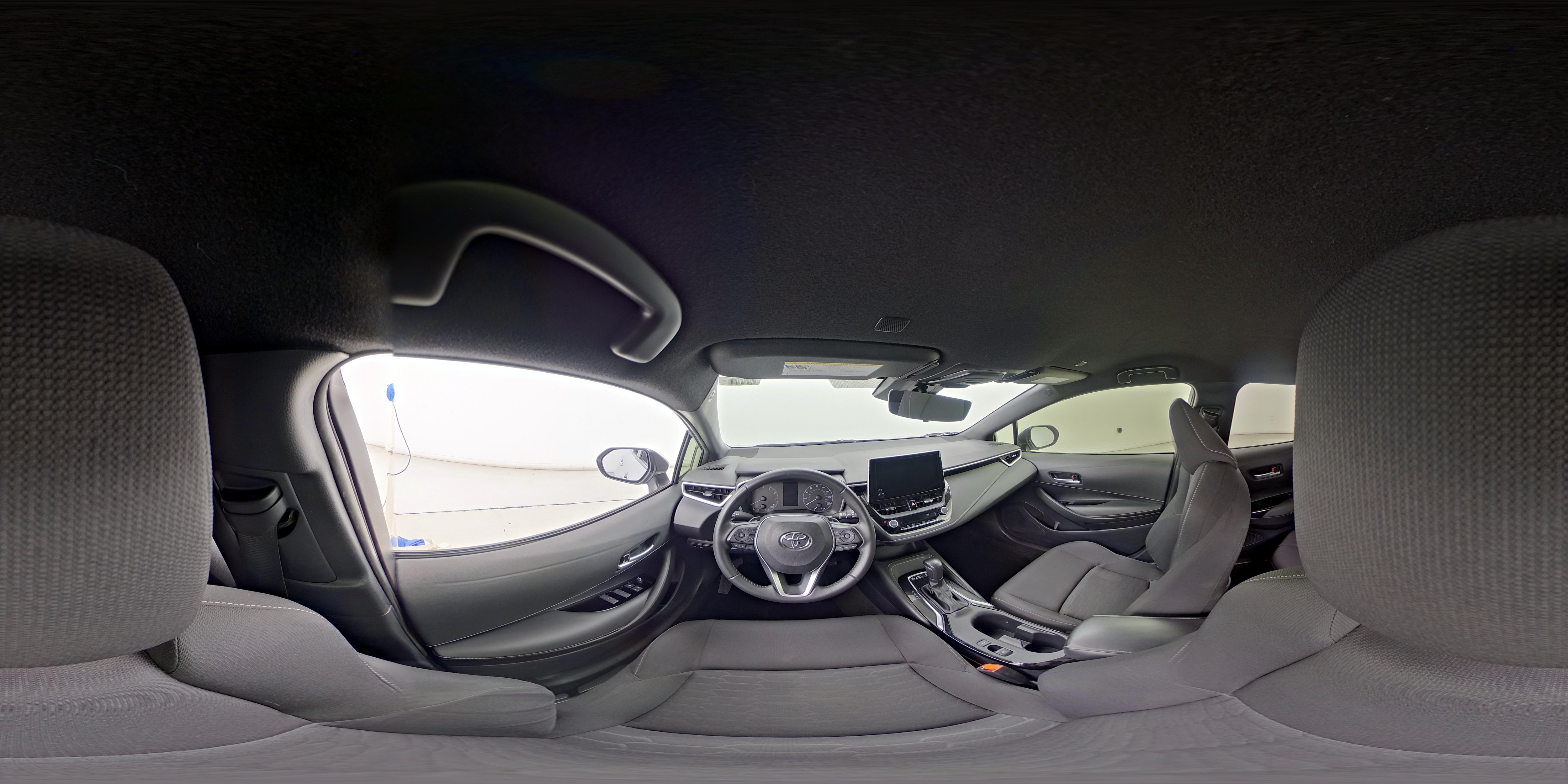 2023 Toyota Corolla Hatchback SE - Photo 26