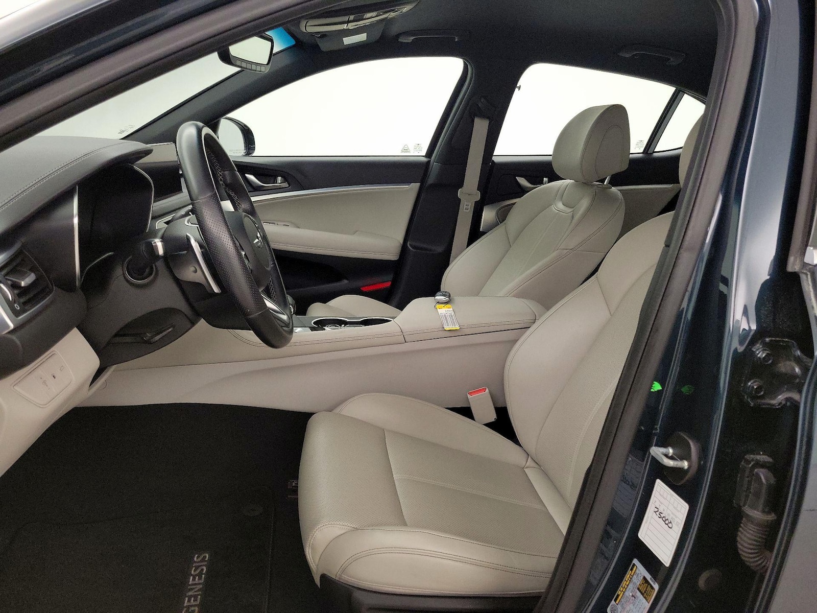 2023 GENESIS G70 Standard - Photo 12