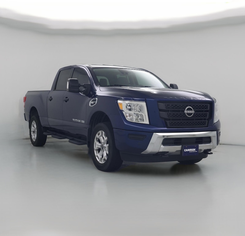 2023 Nissan Titan XD SV