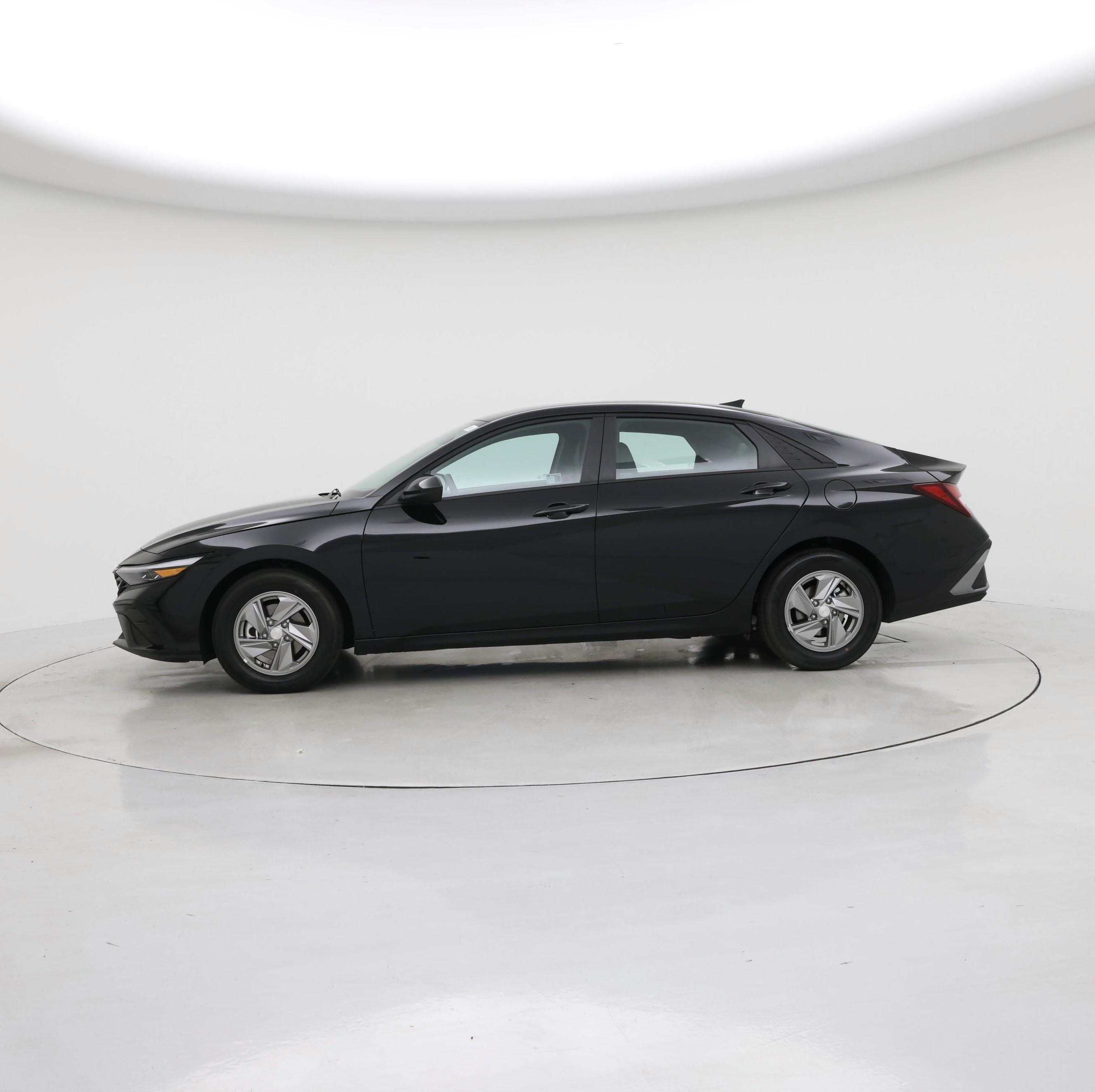 Thumbnail: 2025 Hyundai Elantra - 3