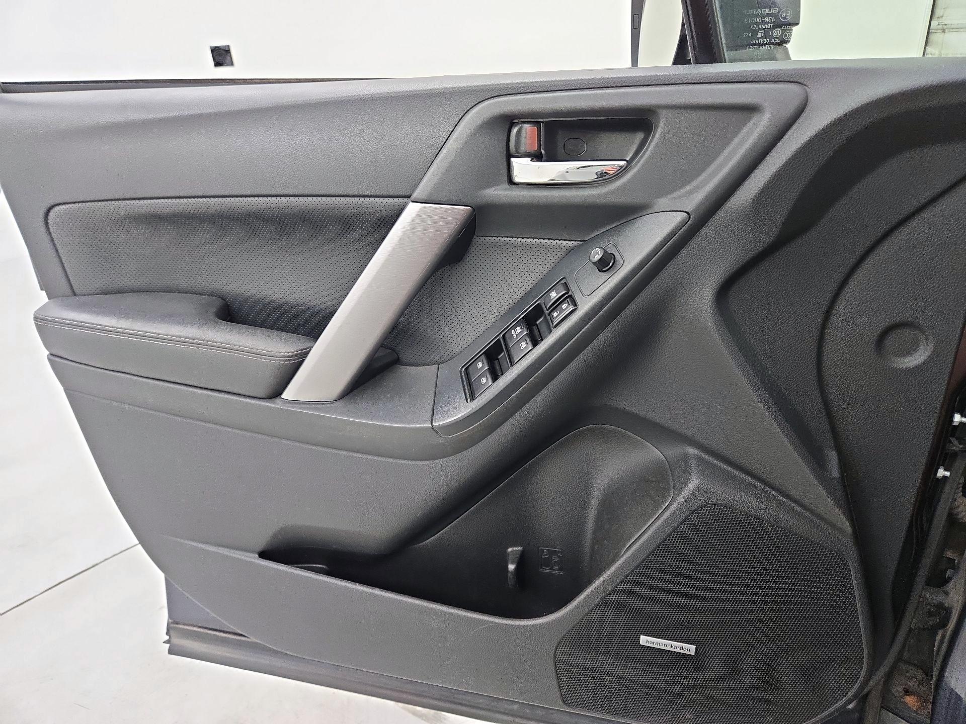 Thumbnail: 2014 Subaru Forester - 12