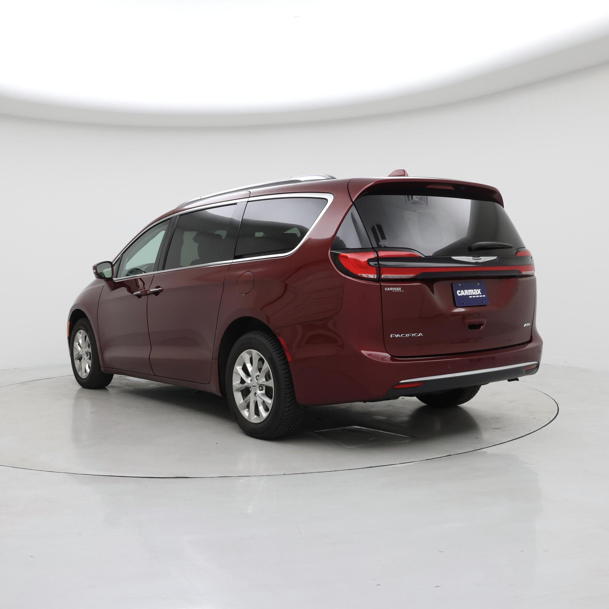 Thumbnail: 2021 Chrysler Pacifica - 2