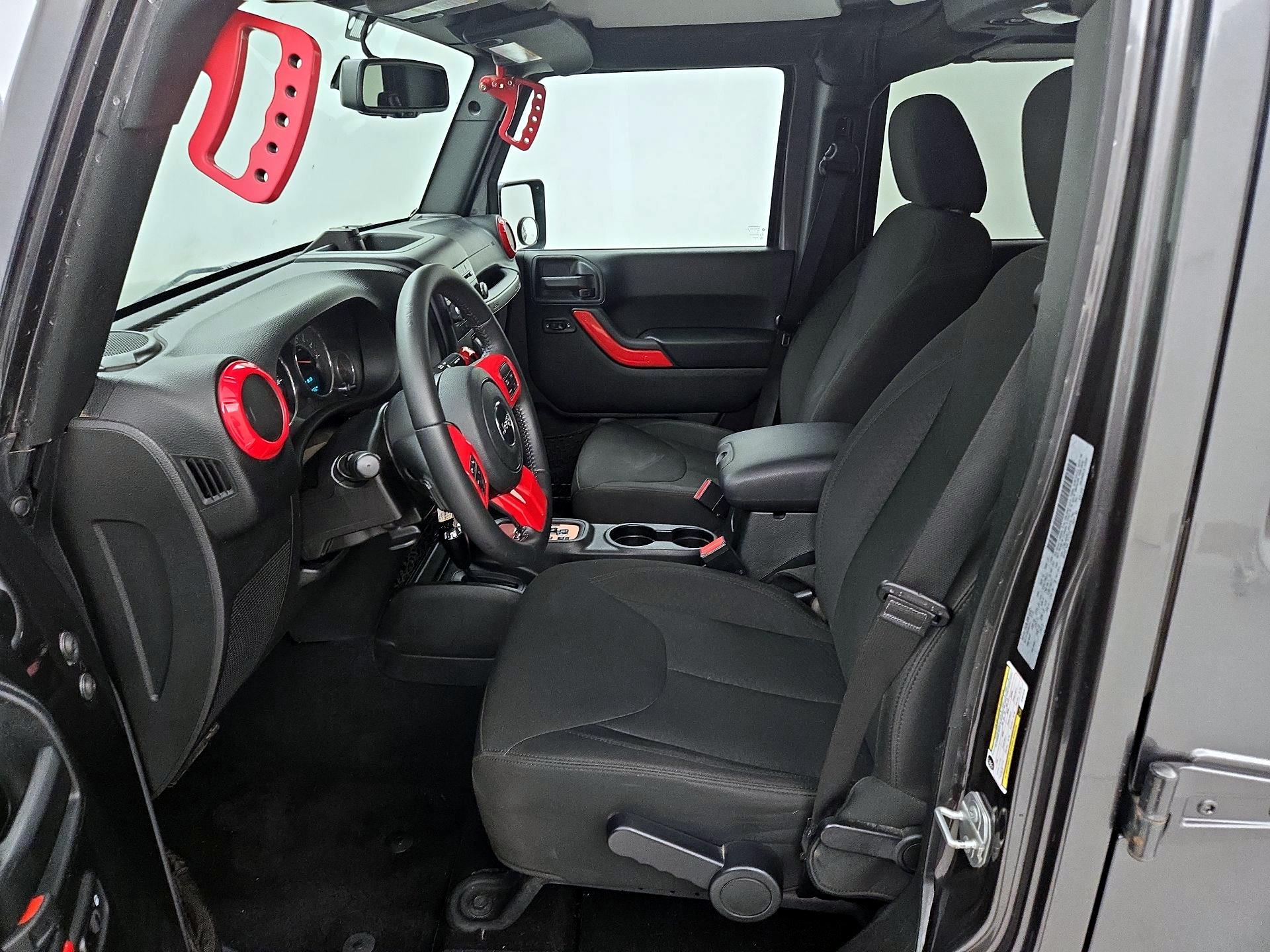 Thumbnail: 2018 Jeep Wrangler - 11