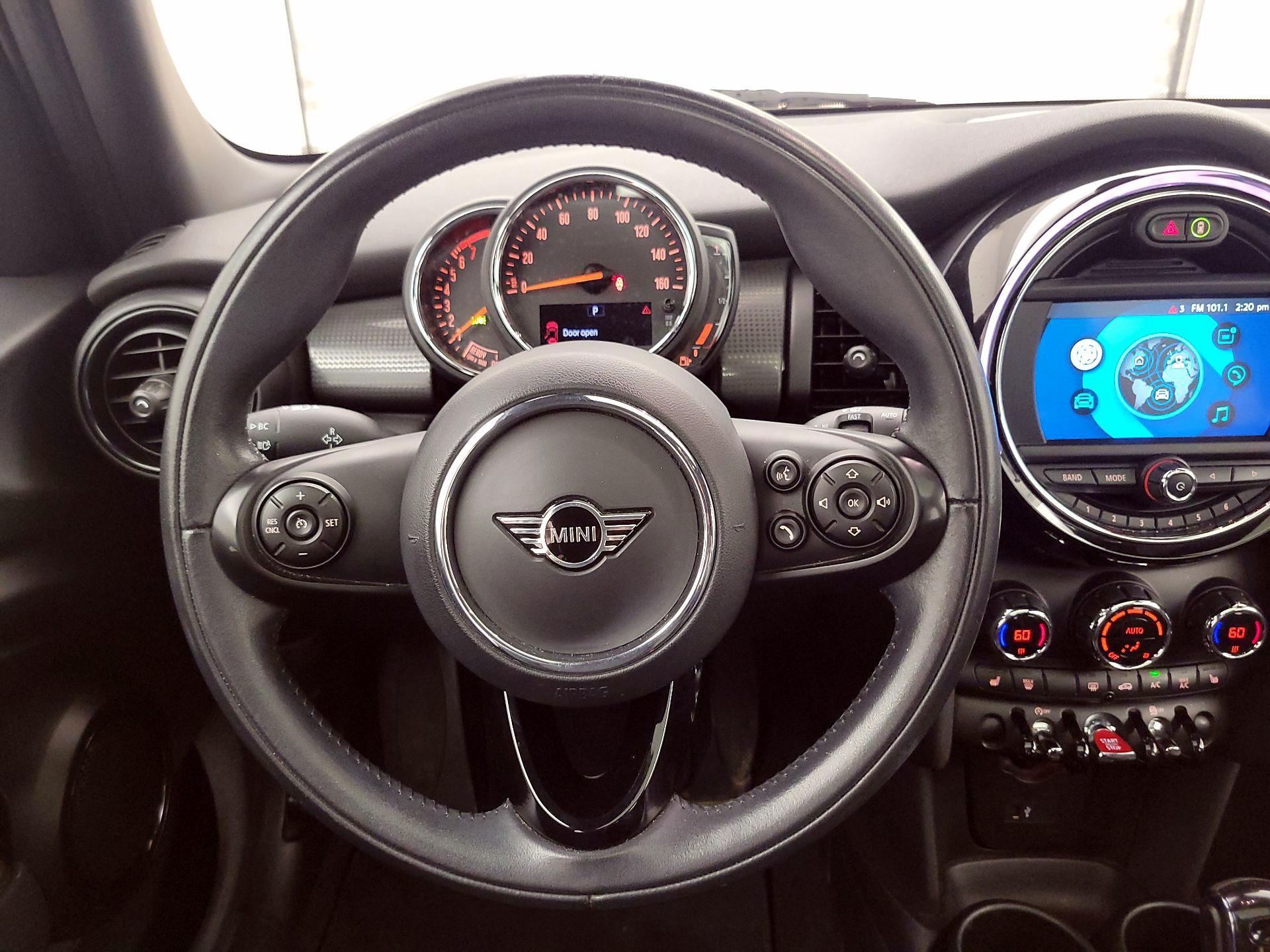 Thumbnail: 2021 MINI Cooper Hardtop - 10