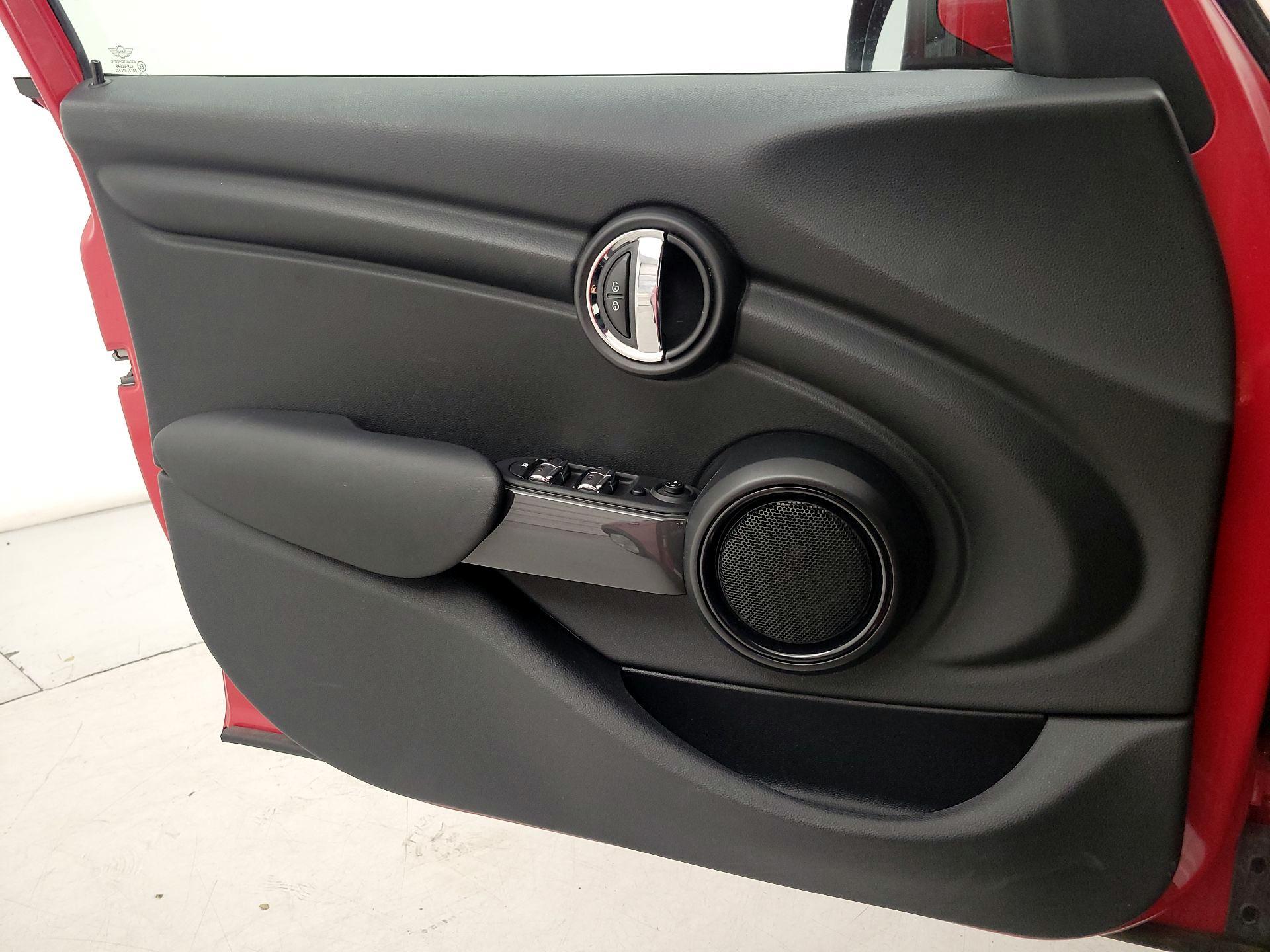 Thumbnail: 2021 MINI Cooper Hardtop - 12