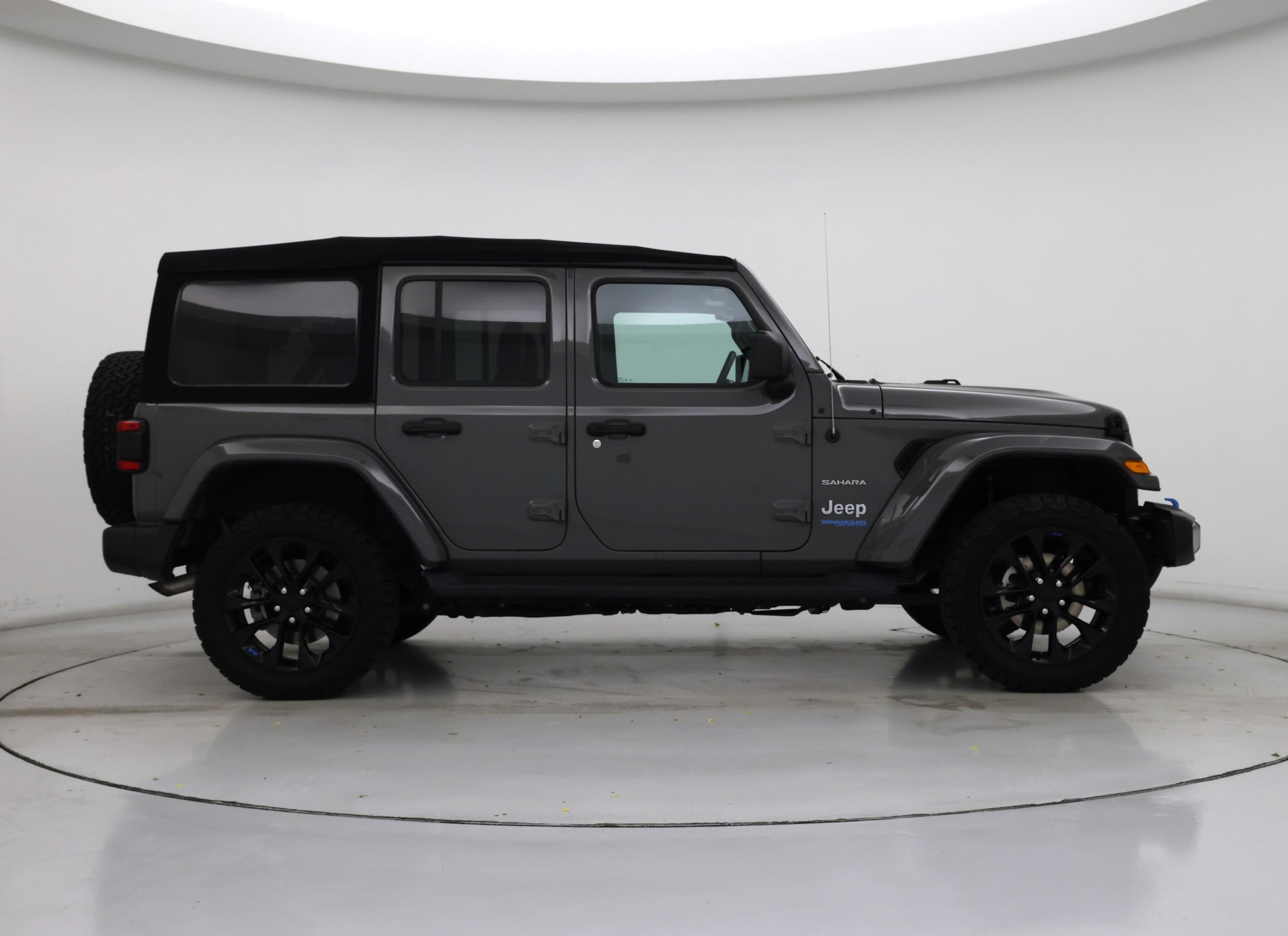 Thumbnail: 2022 Jeep Wrangler - 7
