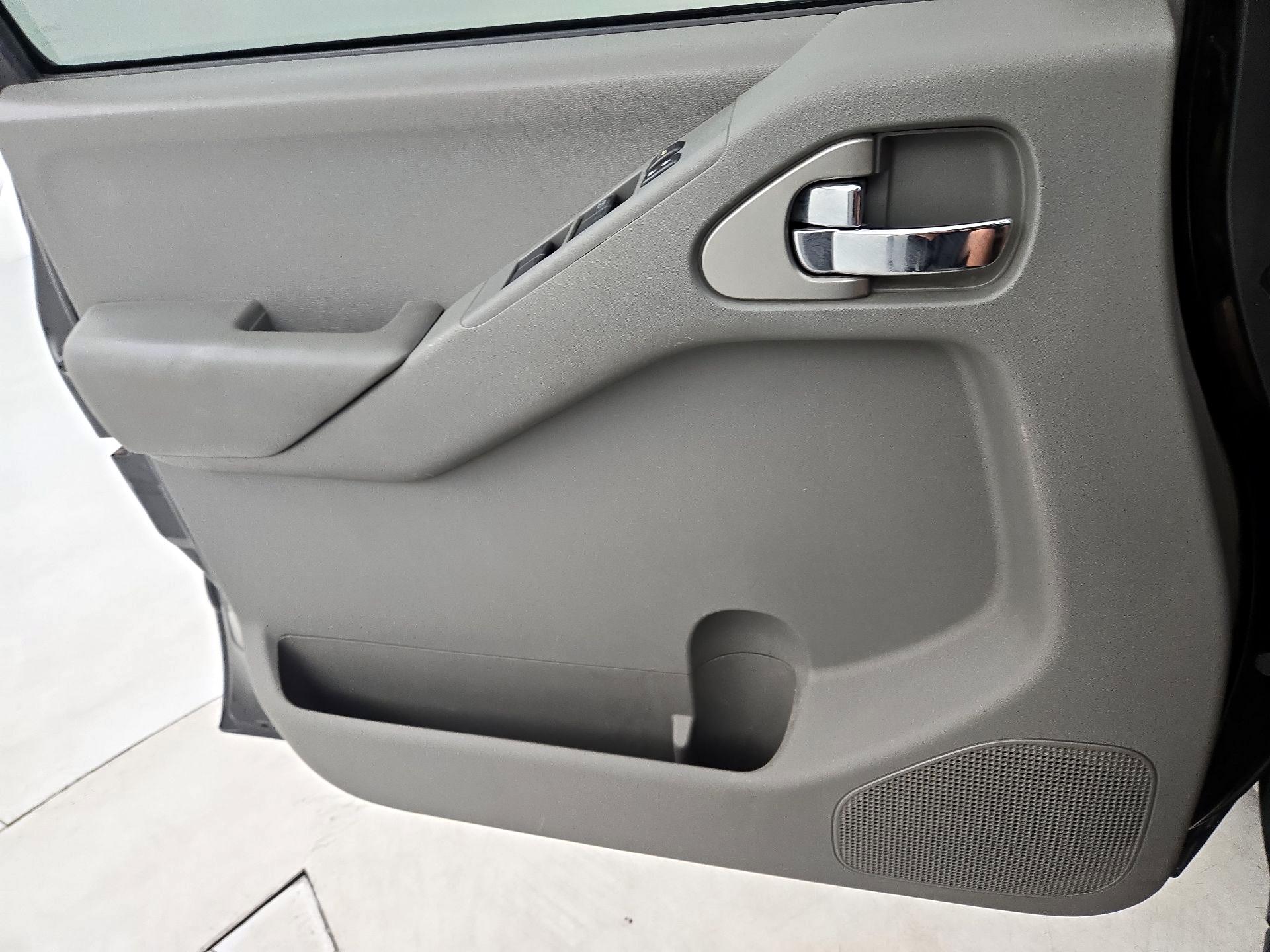 Thumbnail: 2014 Nissan Frontier - 12