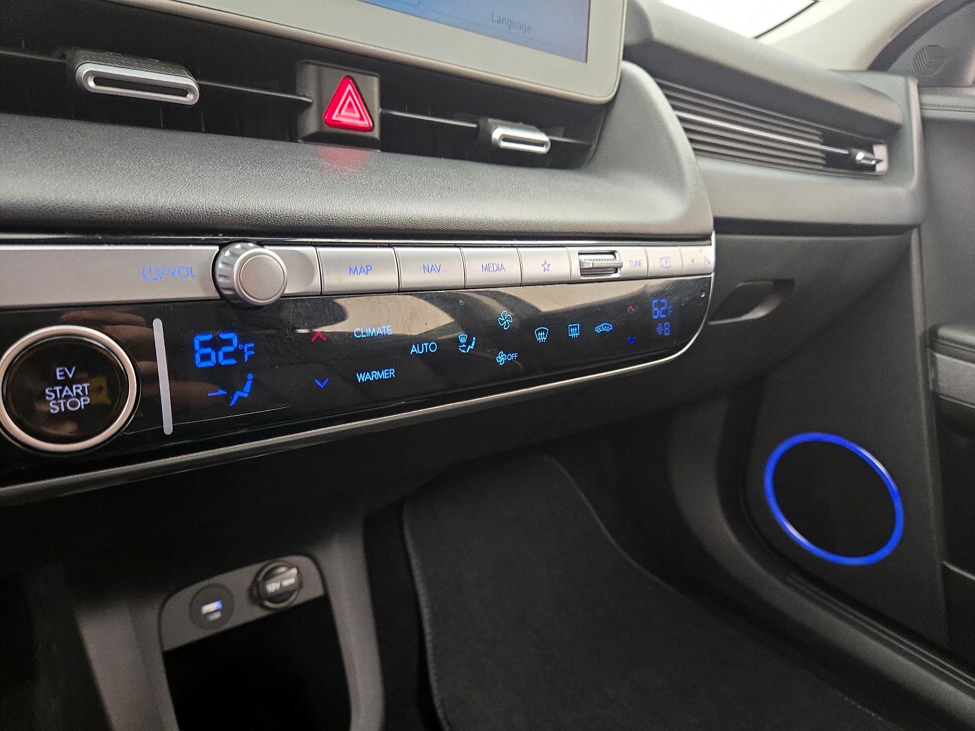 Thumbnail: 2023 Hyundai Ioniq 5 - 17