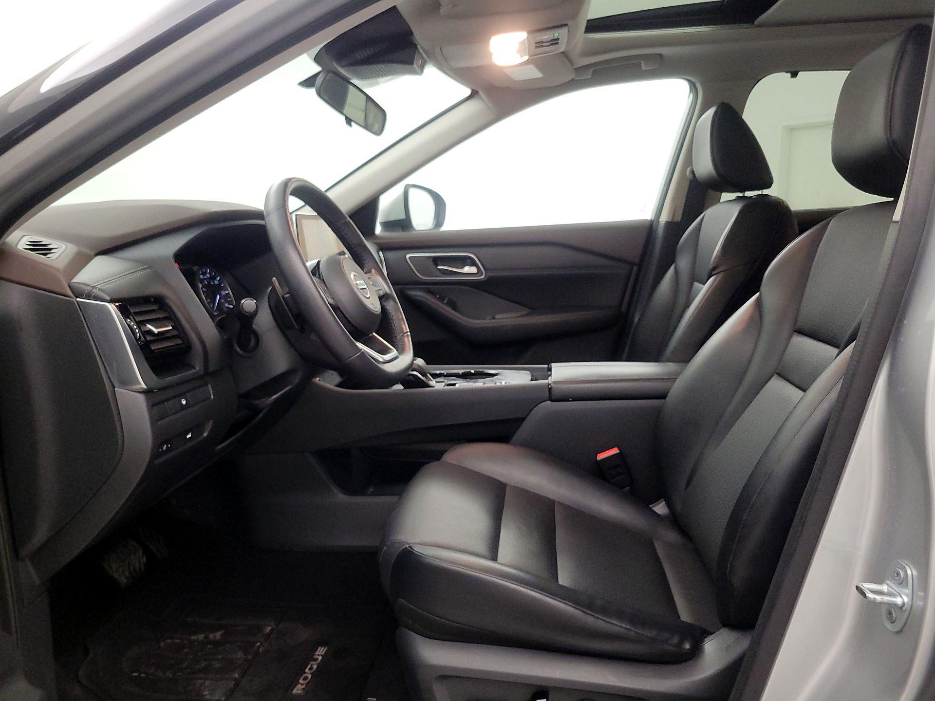 Thumbnail: 2021 Nissan Rogue - 11