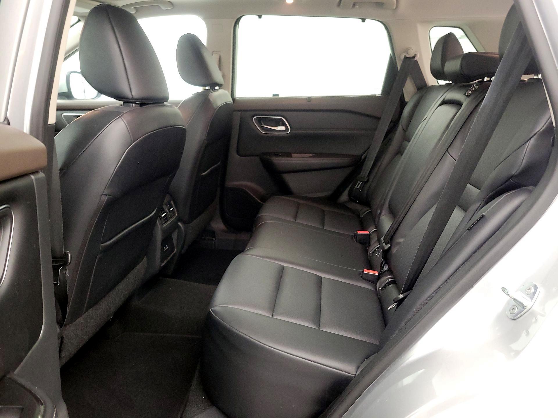 Thumbnail: 2021 Nissan Rogue - 20