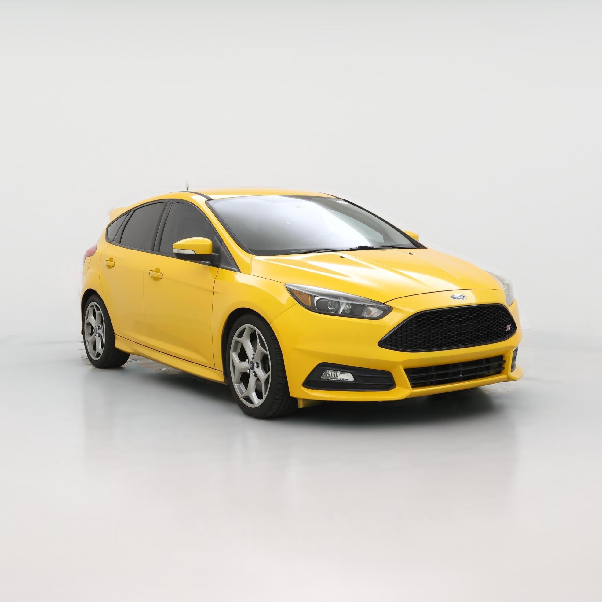 Thumbnail: 2015 Ford Focus - 1