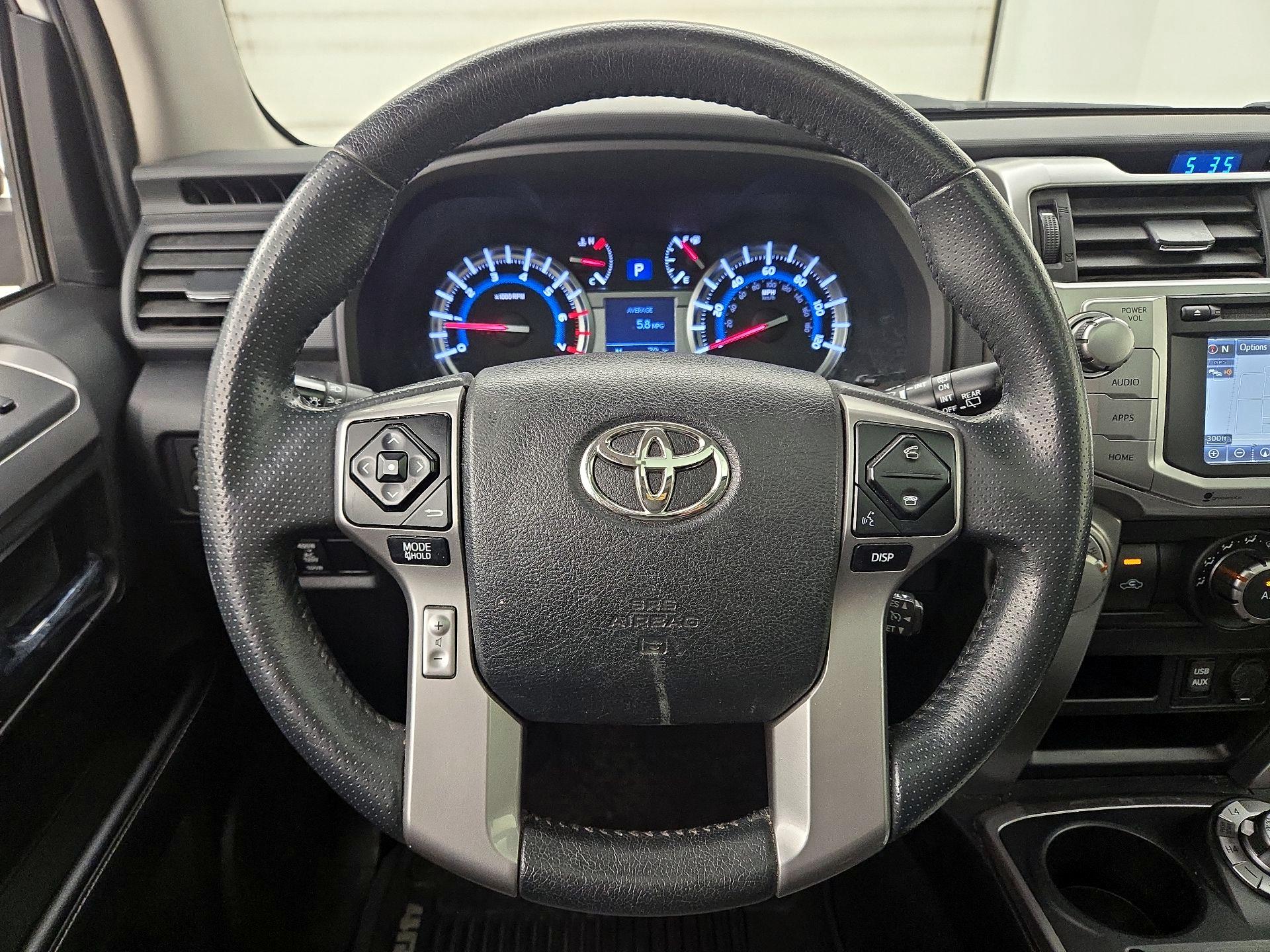 Thumbnail: 2019 Toyota 4Runner - 10