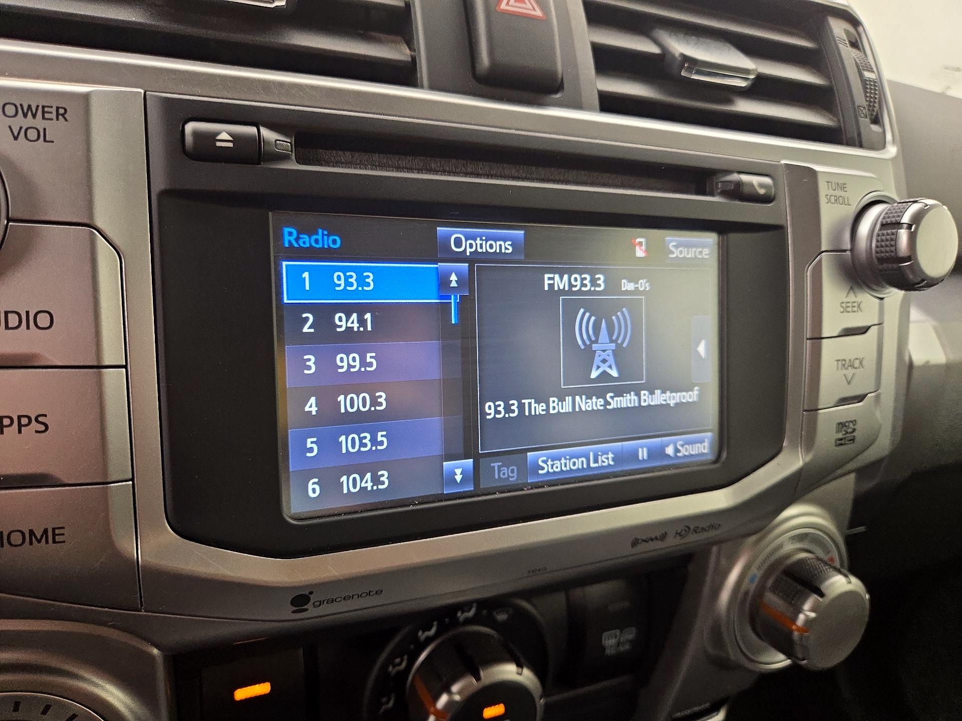 Thumbnail: 2019 Toyota 4Runner - 16