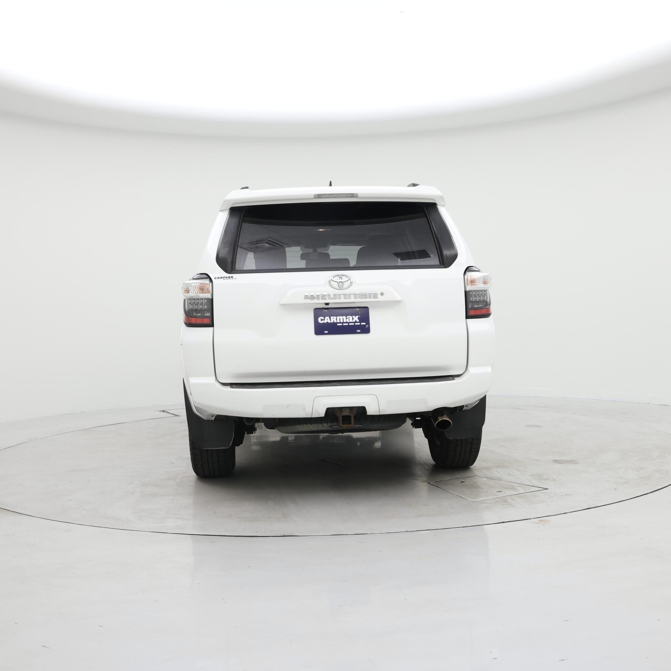 Thumbnail: 2019 Toyota 4Runner - 6