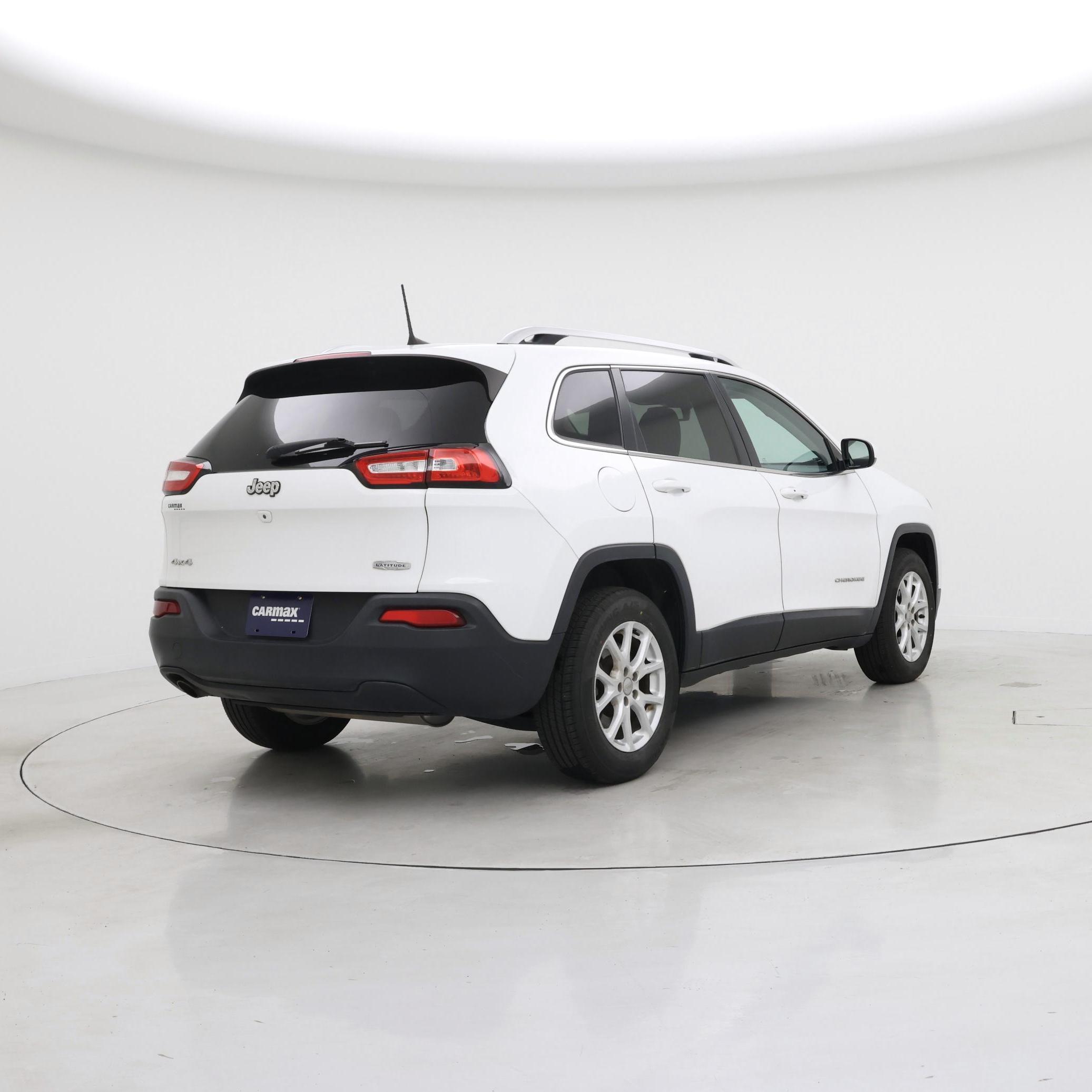Thumbnail: 2018 Jeep Cherokee - 8