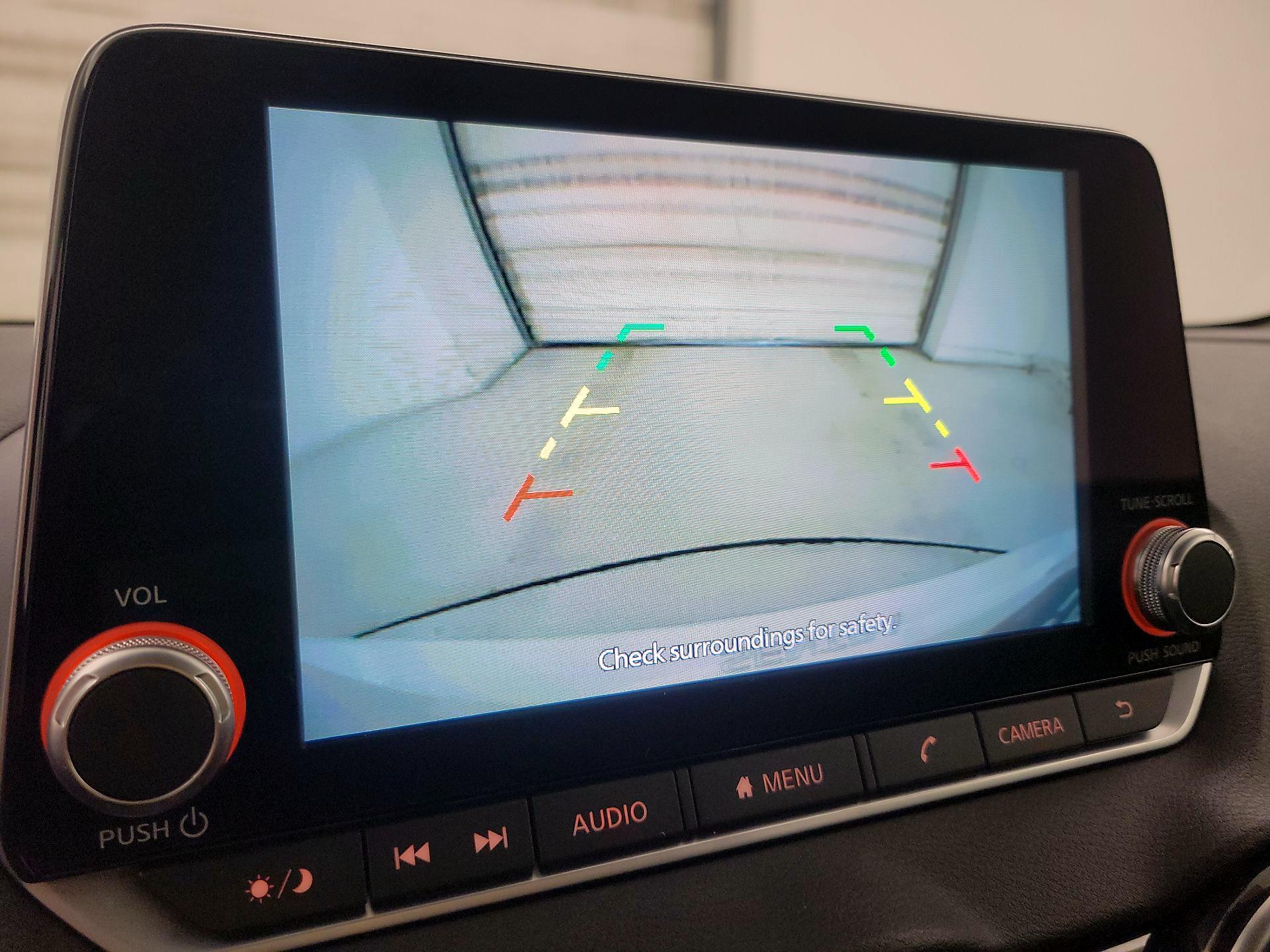 Thumbnail: 2023 Nissan Sentra - 14