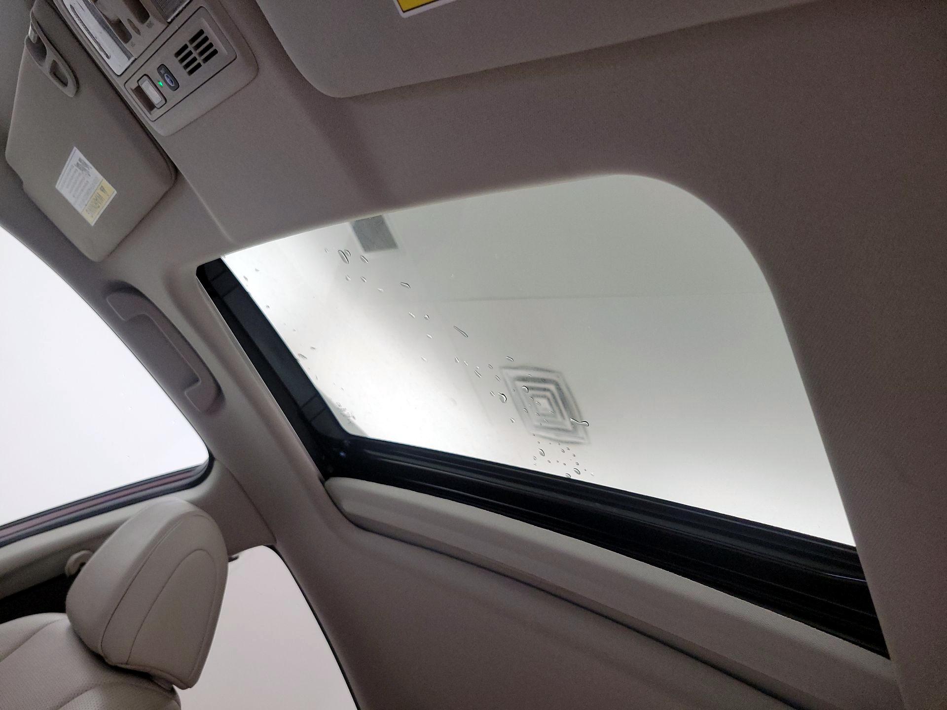 Thumbnail: 2020 Honda Insight - 19