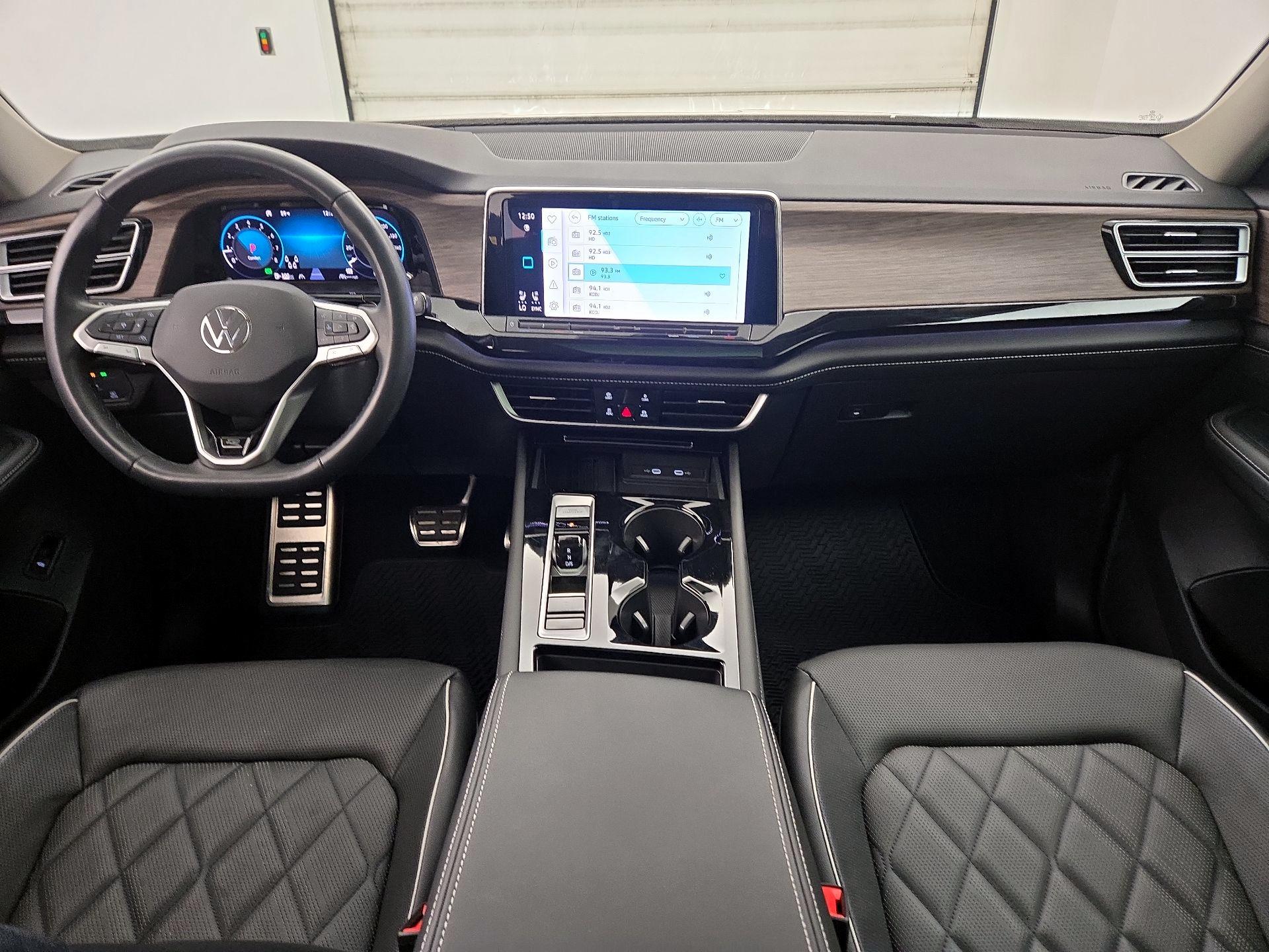Thumbnail: 2025 Volkswagen Atlas - 9