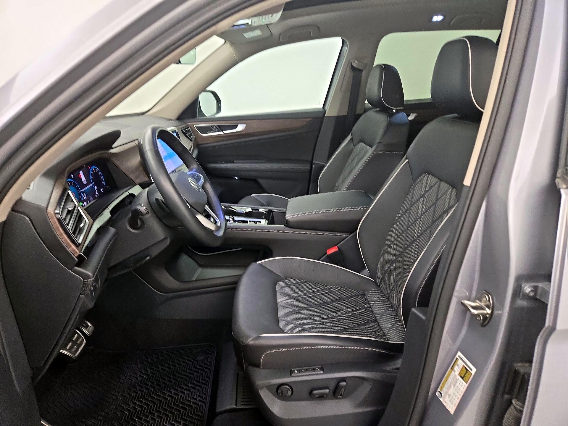 Thumbnail: 2025 Volkswagen Atlas - 11