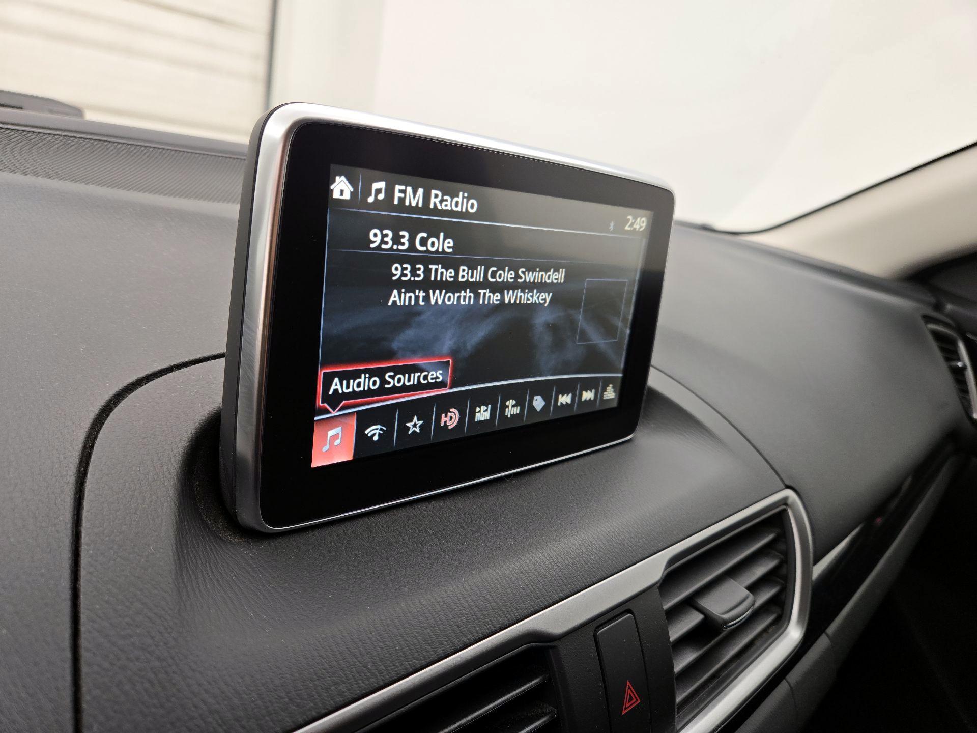Thumbnail: 2016 Mazda Mazda3 - 15