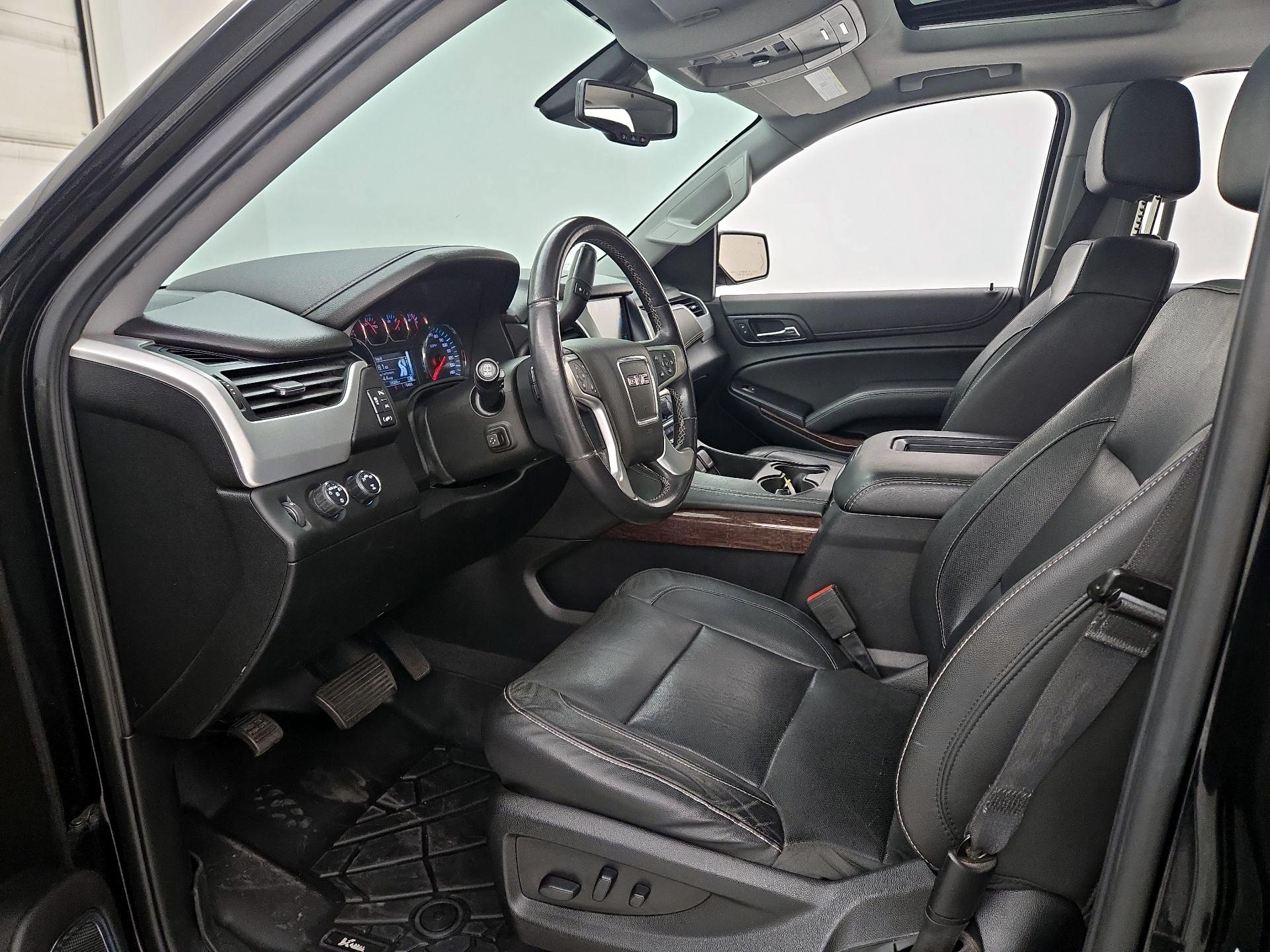 Thumbnail: 2020 GMC Yukon XL - 11