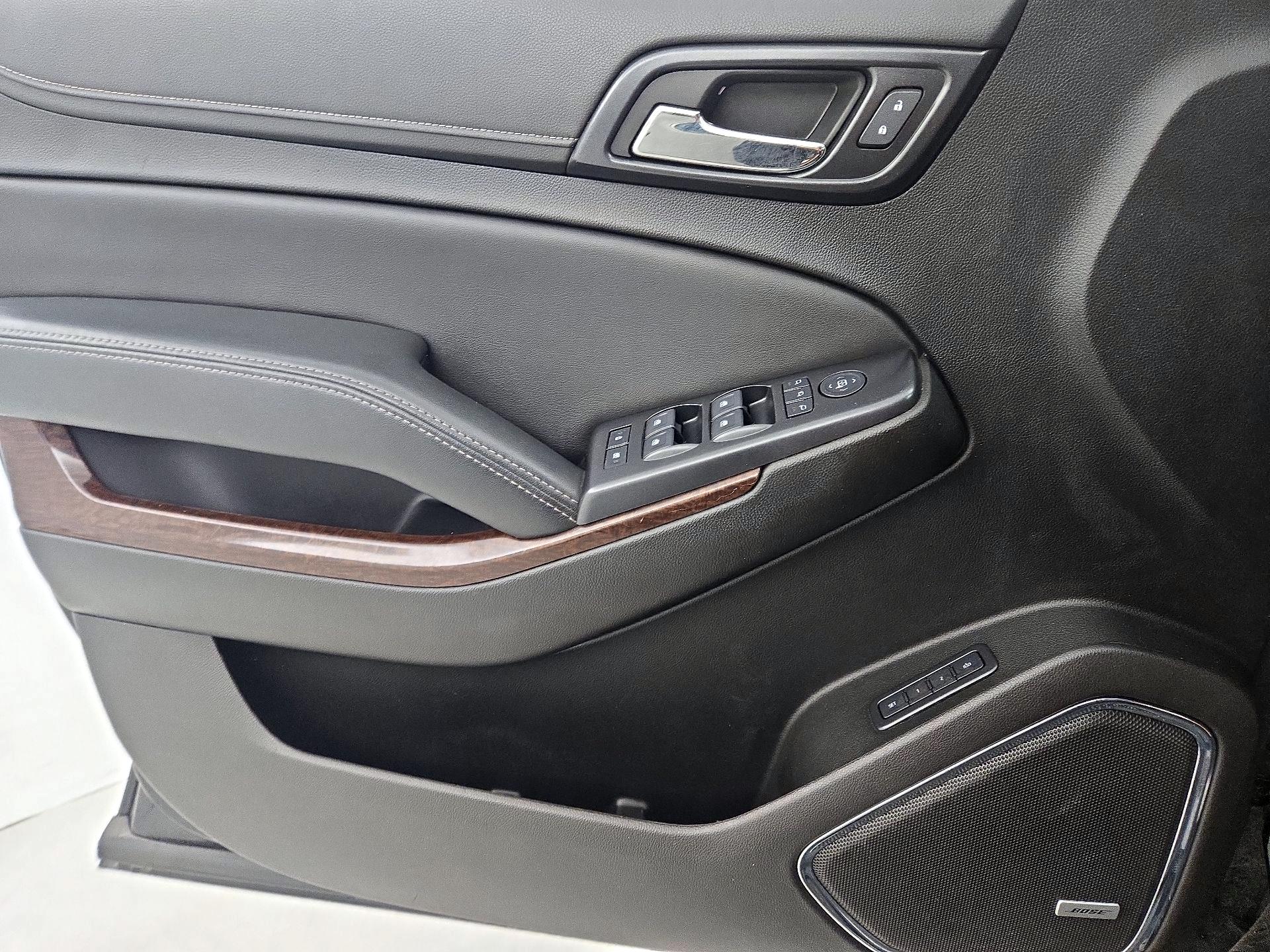 Thumbnail: 2020 GMC Yukon XL - 12