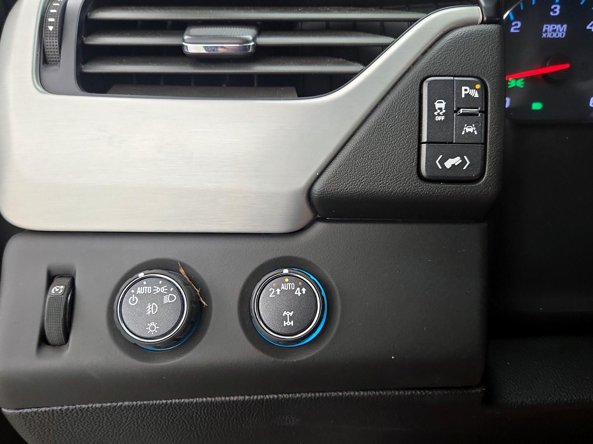 Thumbnail: 2020 GMC Yukon XL - 13