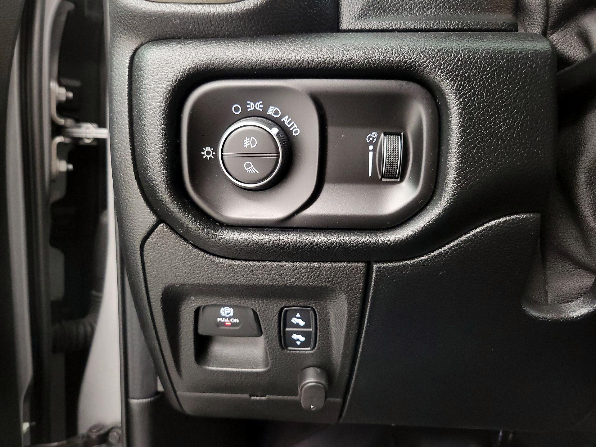 Thumbnail: 2020 RAM 1500 - 13