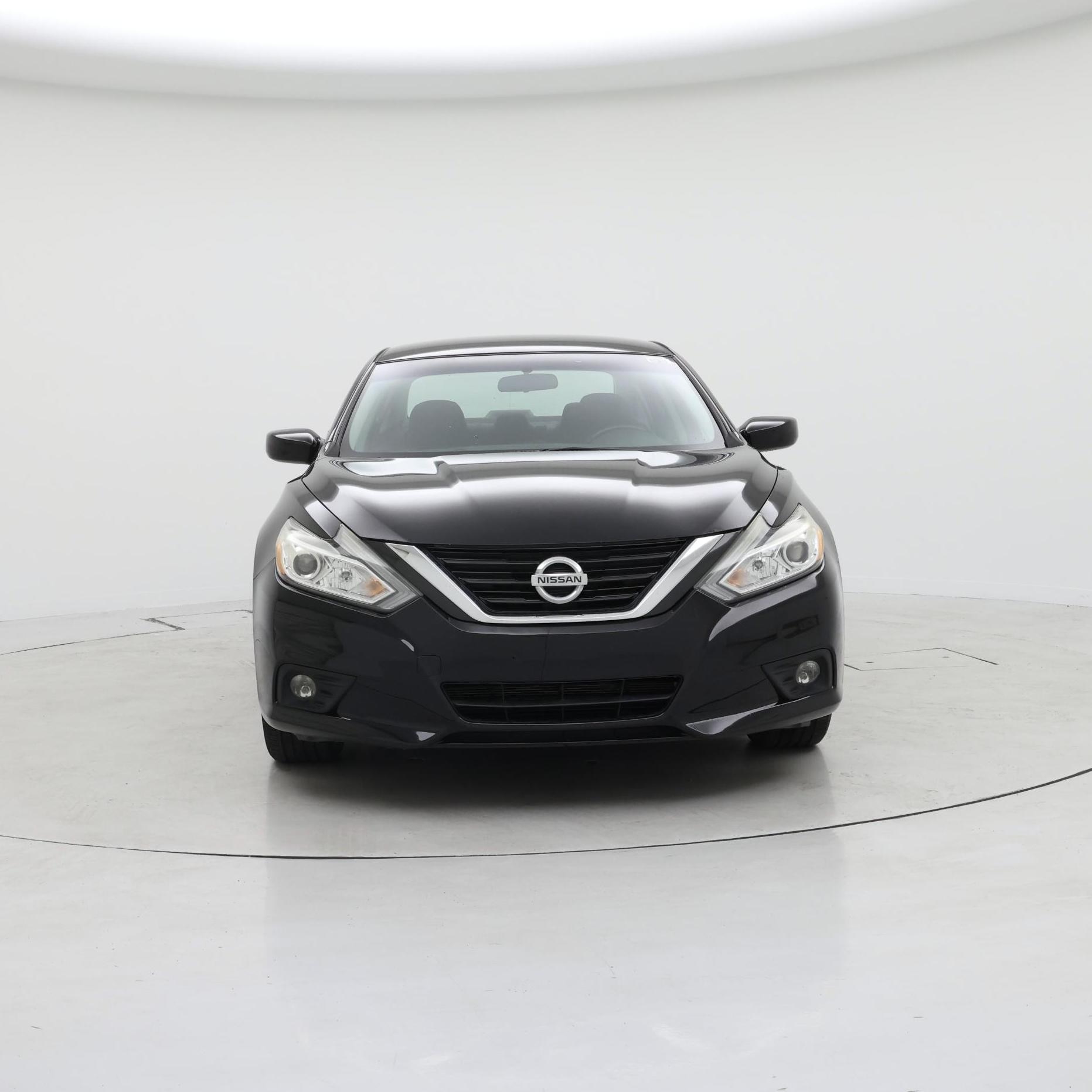 Thumbnail: 2016 Nissan Altima - 5