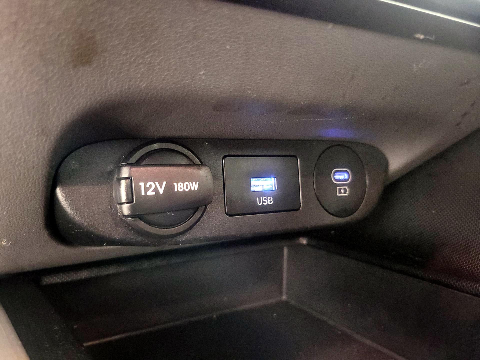 Thumbnail: 2024 Hyundai Elantra - 19