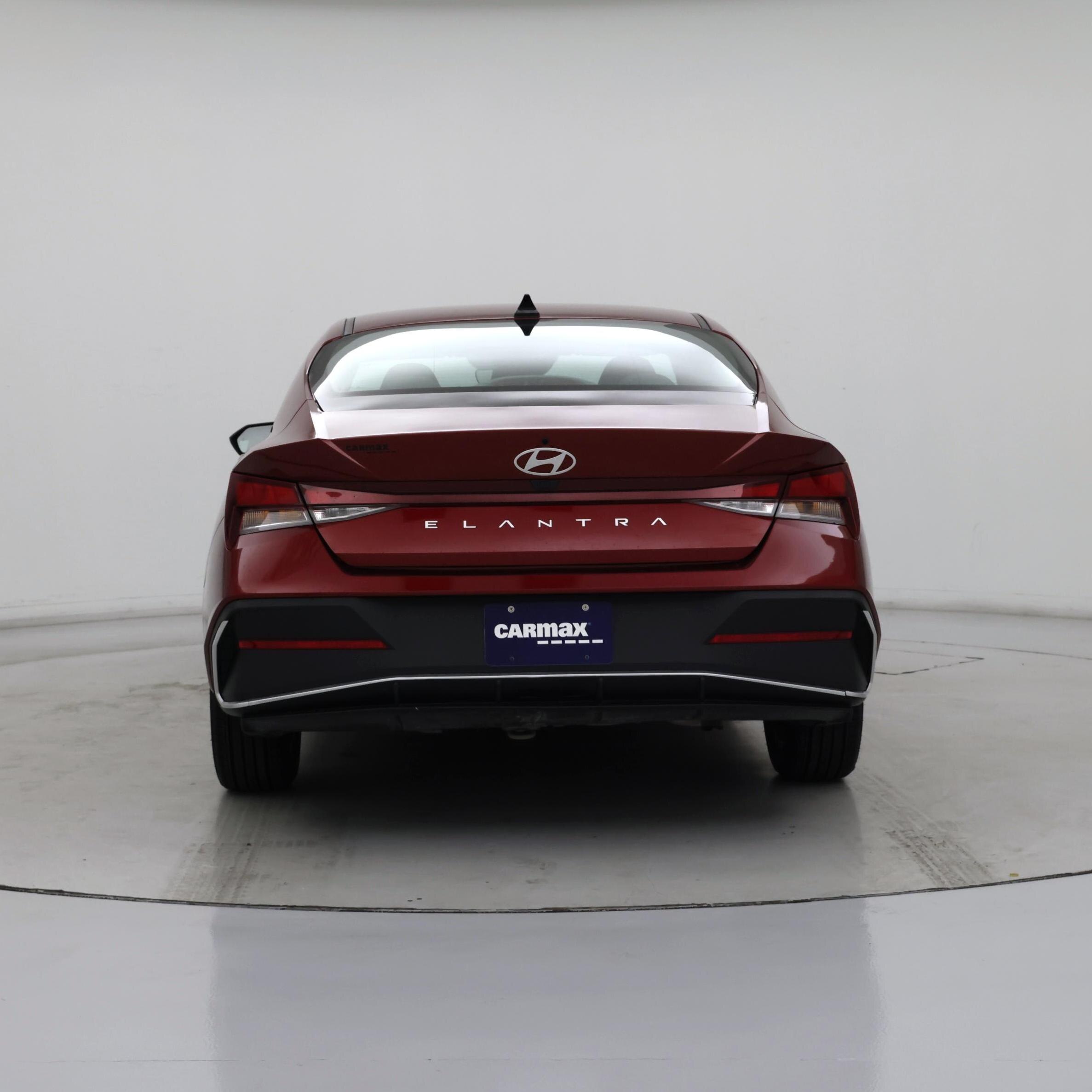 Thumbnail: 2024 Hyundai Elantra - 6