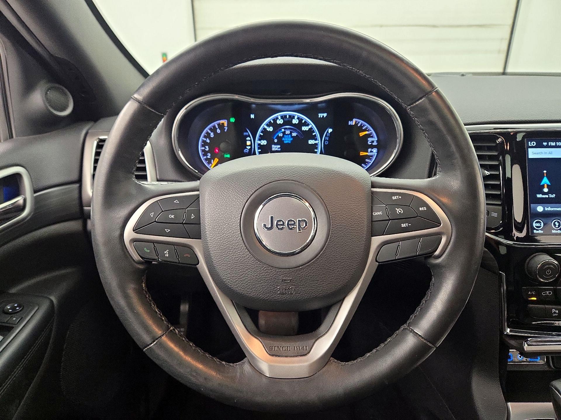 Thumbnail: 2019 Jeep Grand Cherokee - 10