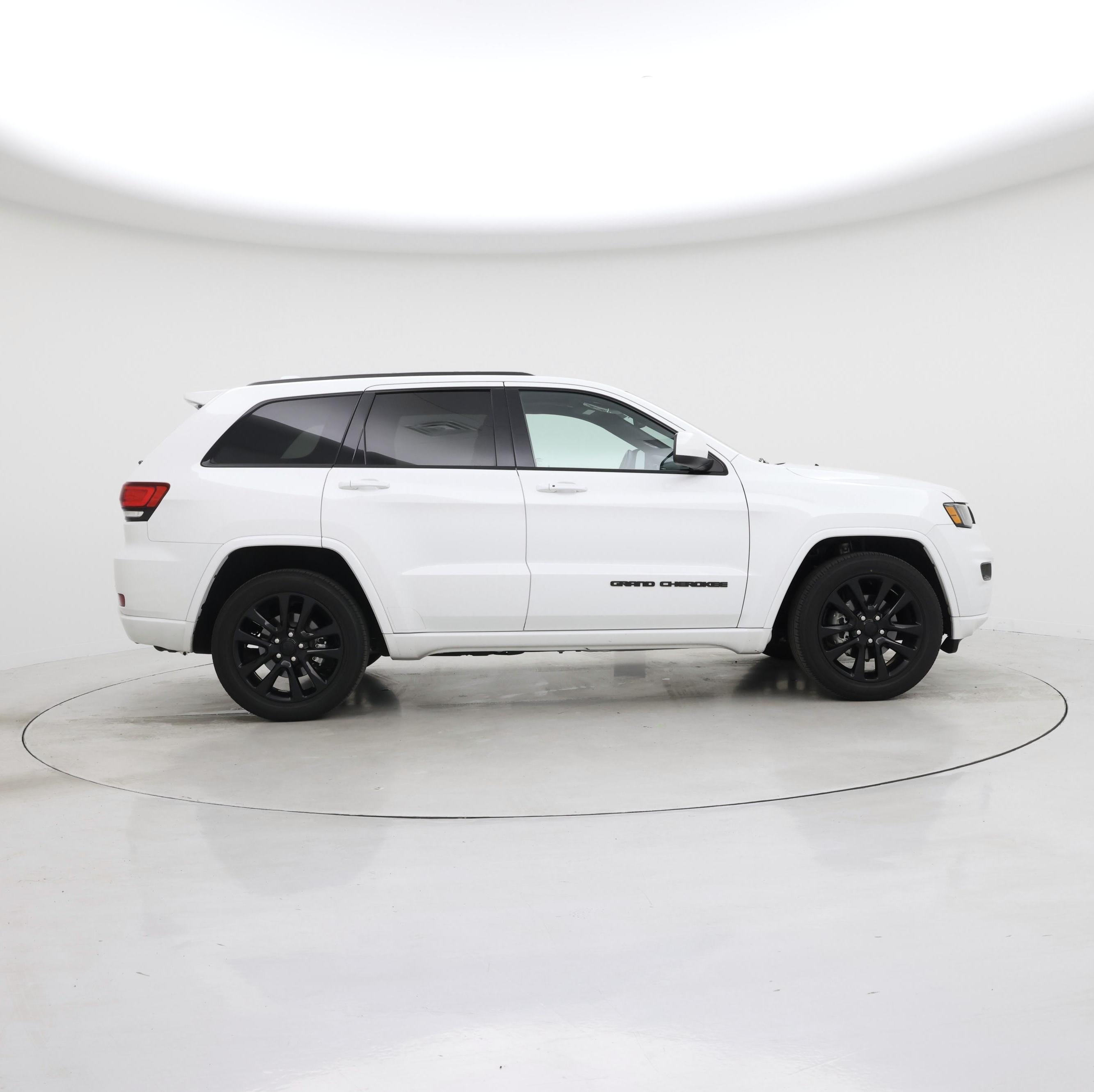 Thumbnail: 2019 Jeep Grand Cherokee - 7