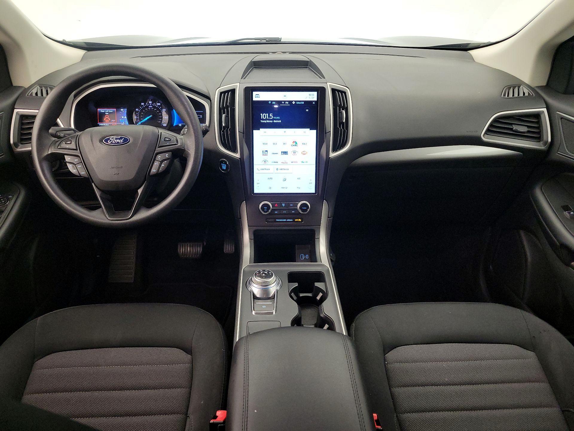 Thumbnail: 2021 Ford Edge - 9